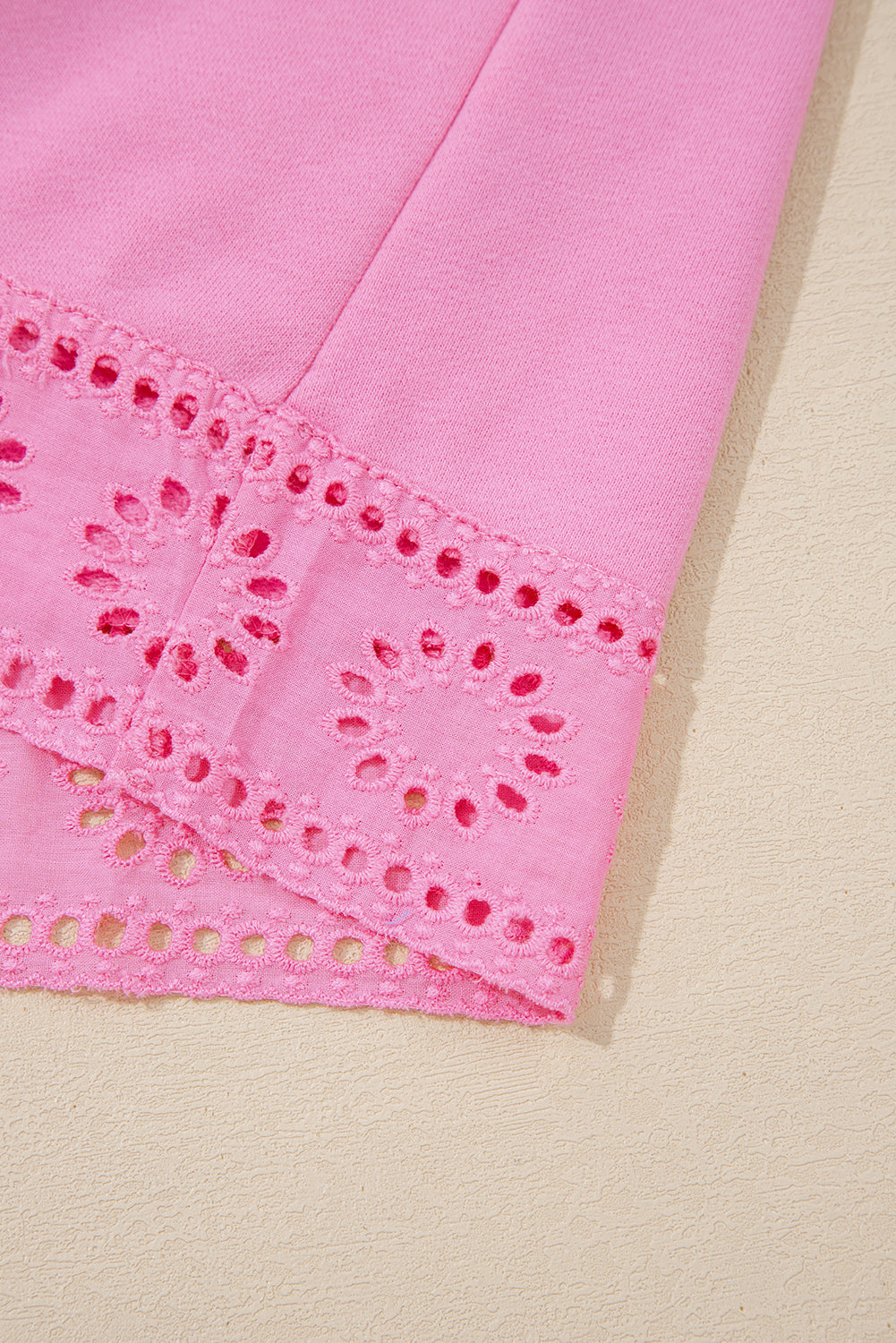 Embroidered Flower Patchwork Snap Buttons Pullover Sweatshirt - eAura