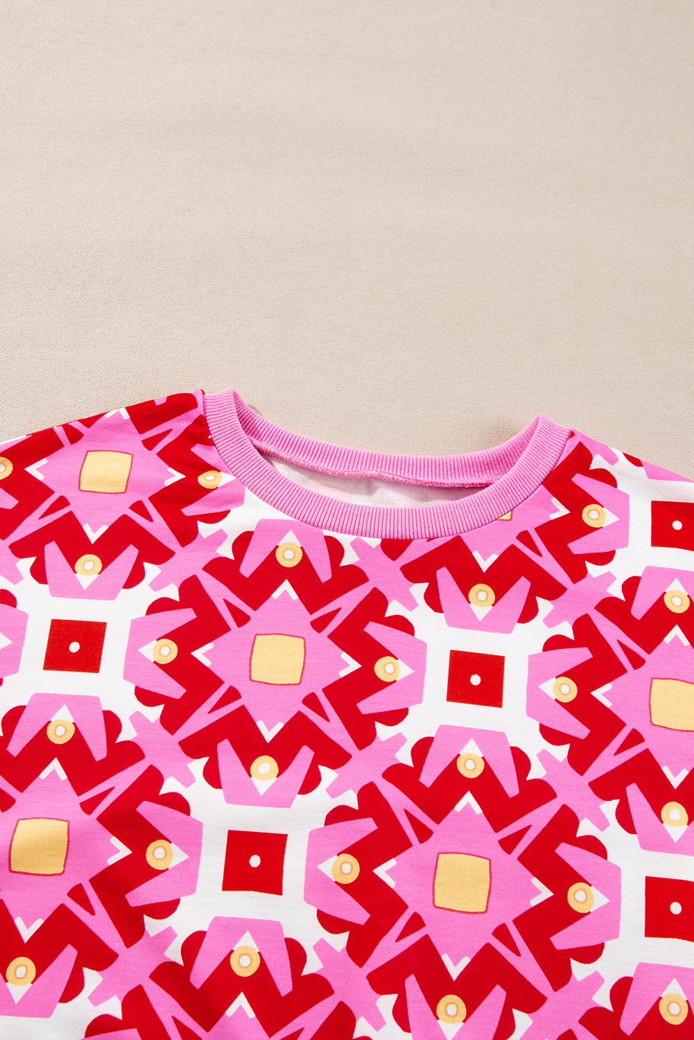 Sachet Pink Geometric Print Long Sleeve Top and Drawstring Shorts Set eAura