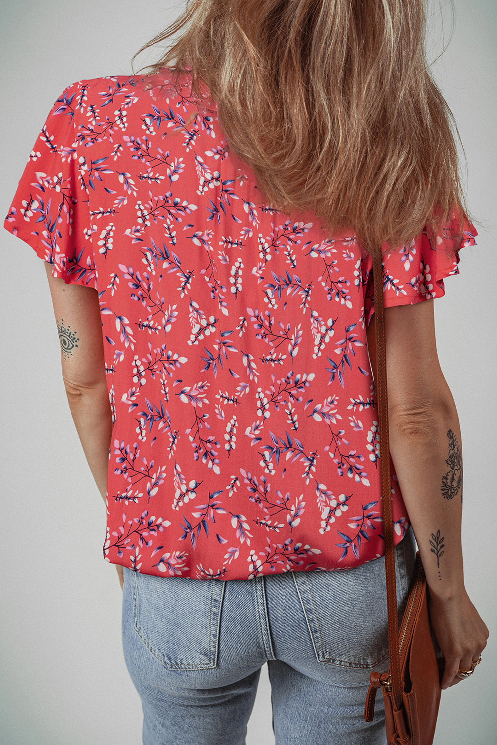 Red Floral Tie Split Neck Short Flounce Sleeve Crinkled Blouse eAura