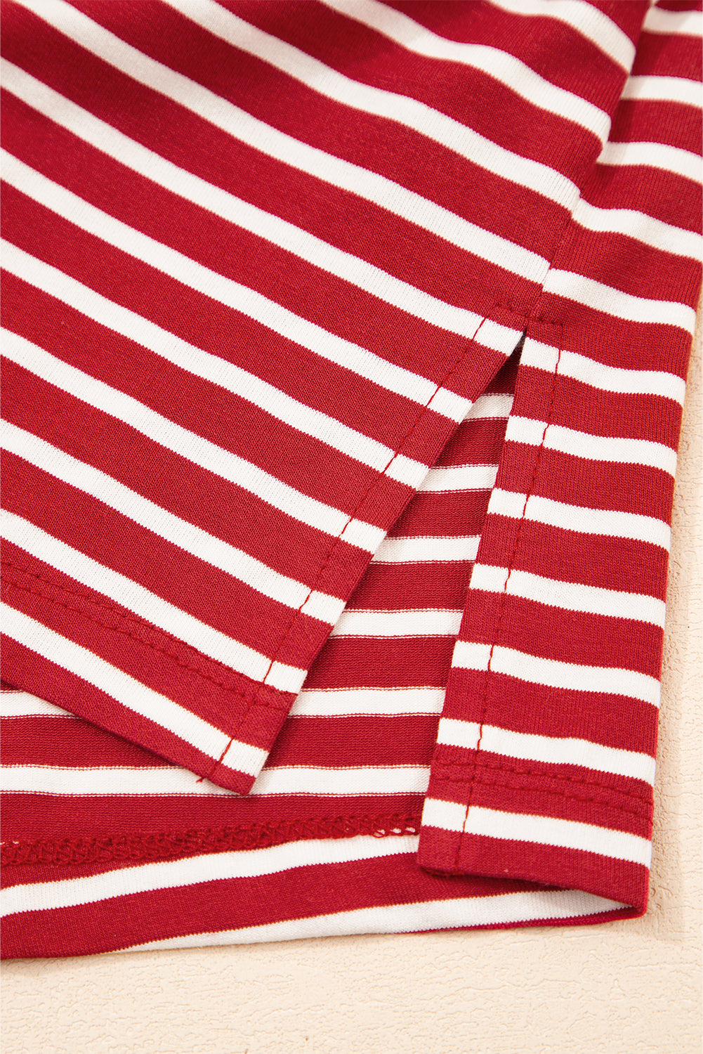 Red Stripe Chest Pocket Patch Round Neck Tank Top eAura