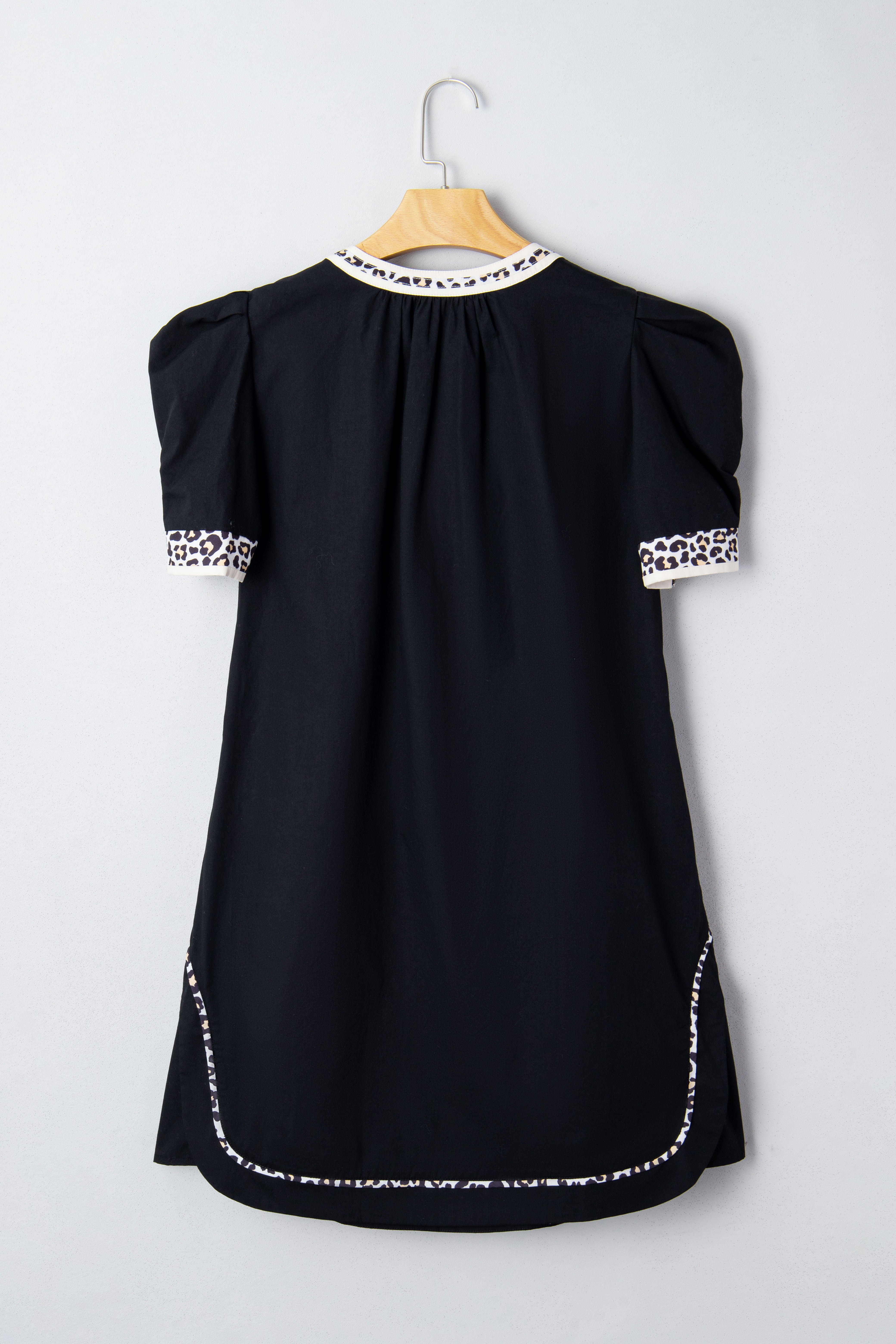 Leopard Trim Notched Neck Short Puff Sleeve Shift Mini Dress