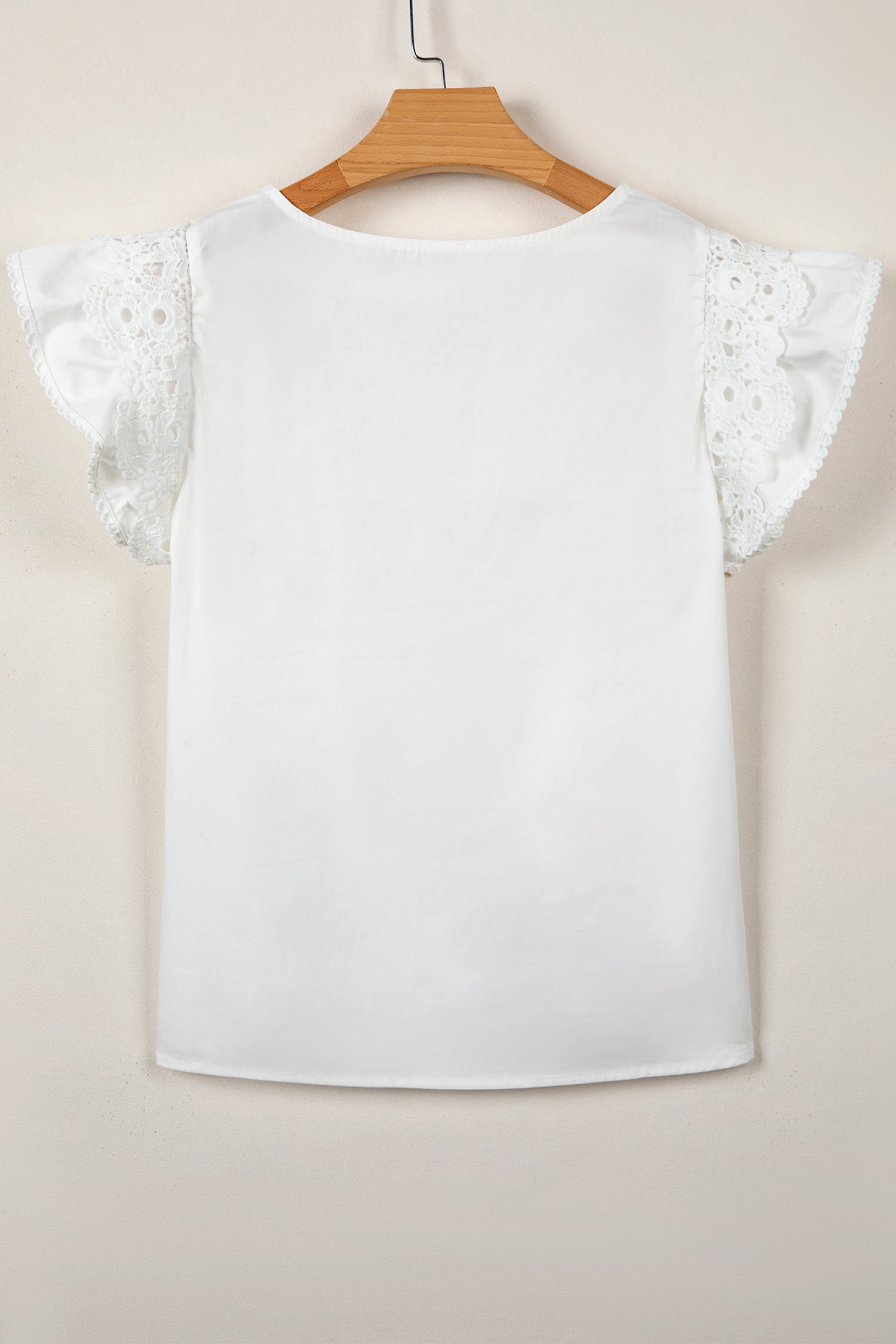 Bonbon Lace Detail Flutter Sleeve Pleated Round Neck Blouse – Pink