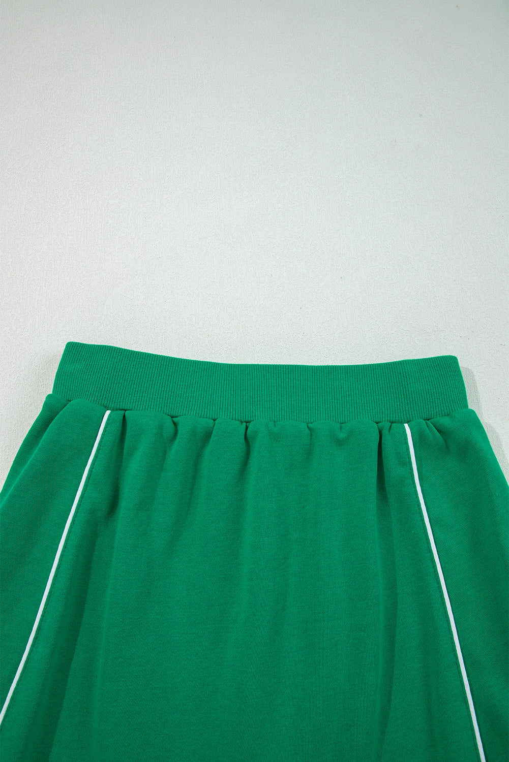 Piping Contrast Crewneck Pullover and Mini Skirt Co-ord Set - eAura