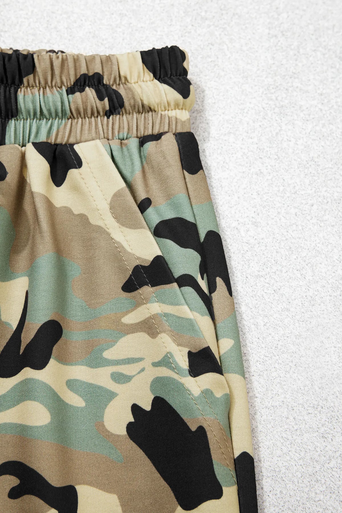 Camouflage Print Street Fashion Drawstring Shift Pants – Multicolour