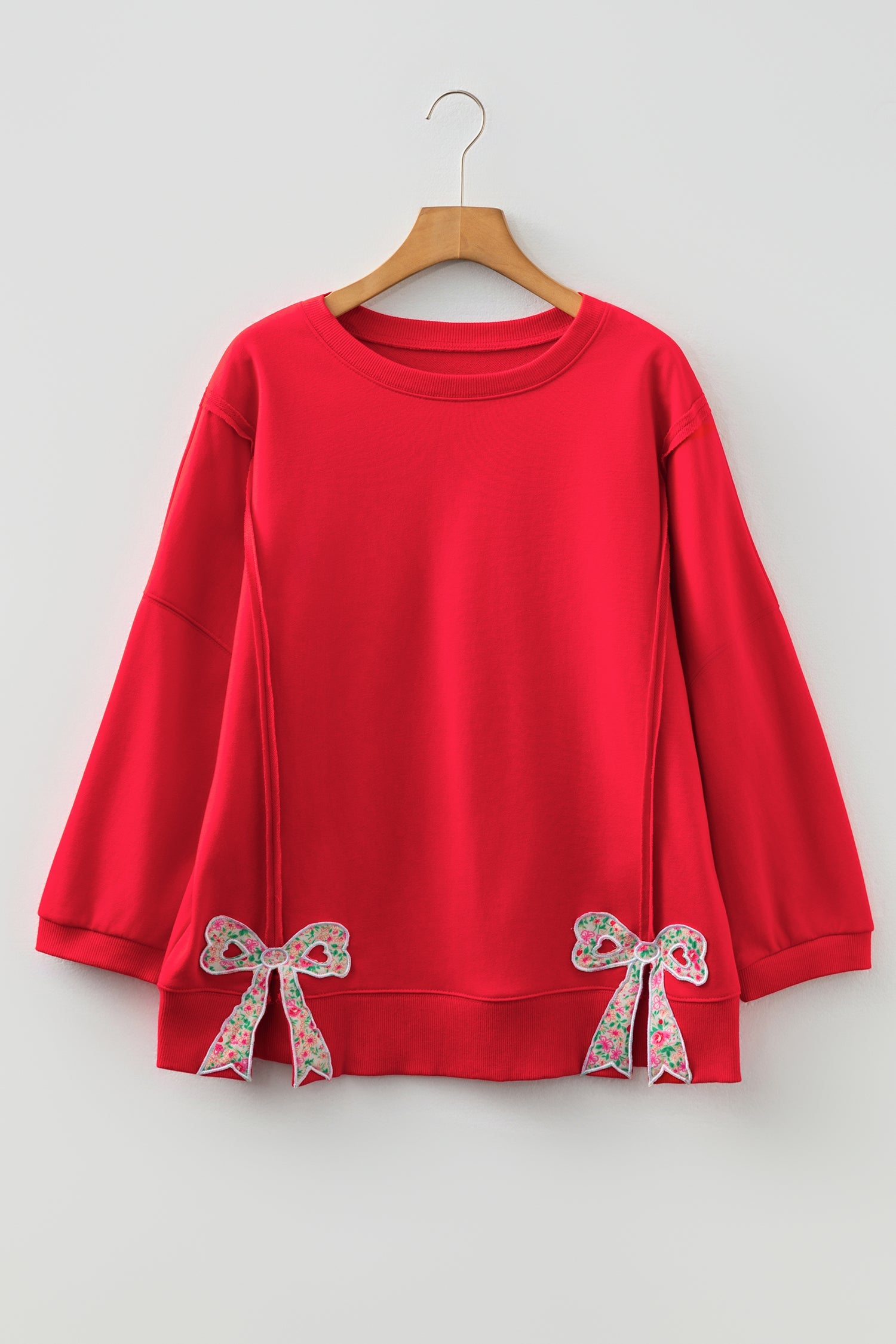 Floral Bow Patched Exposed Seam Oversized Sweatshirt - Tops/Sweatshirts & Hoodies