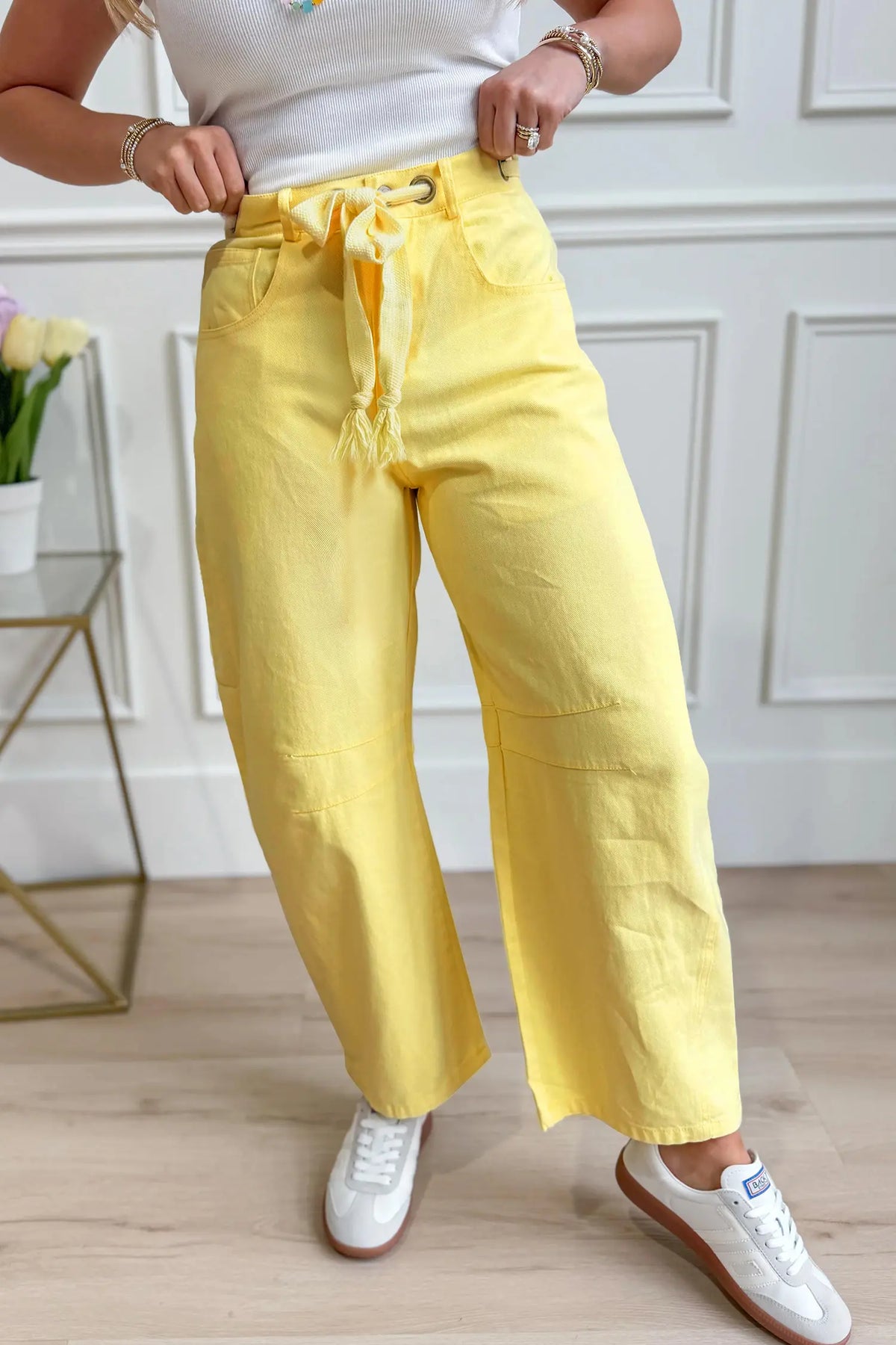 Solid Colour Grommet Detail Knot Waist Barrel Jeans – Yellow