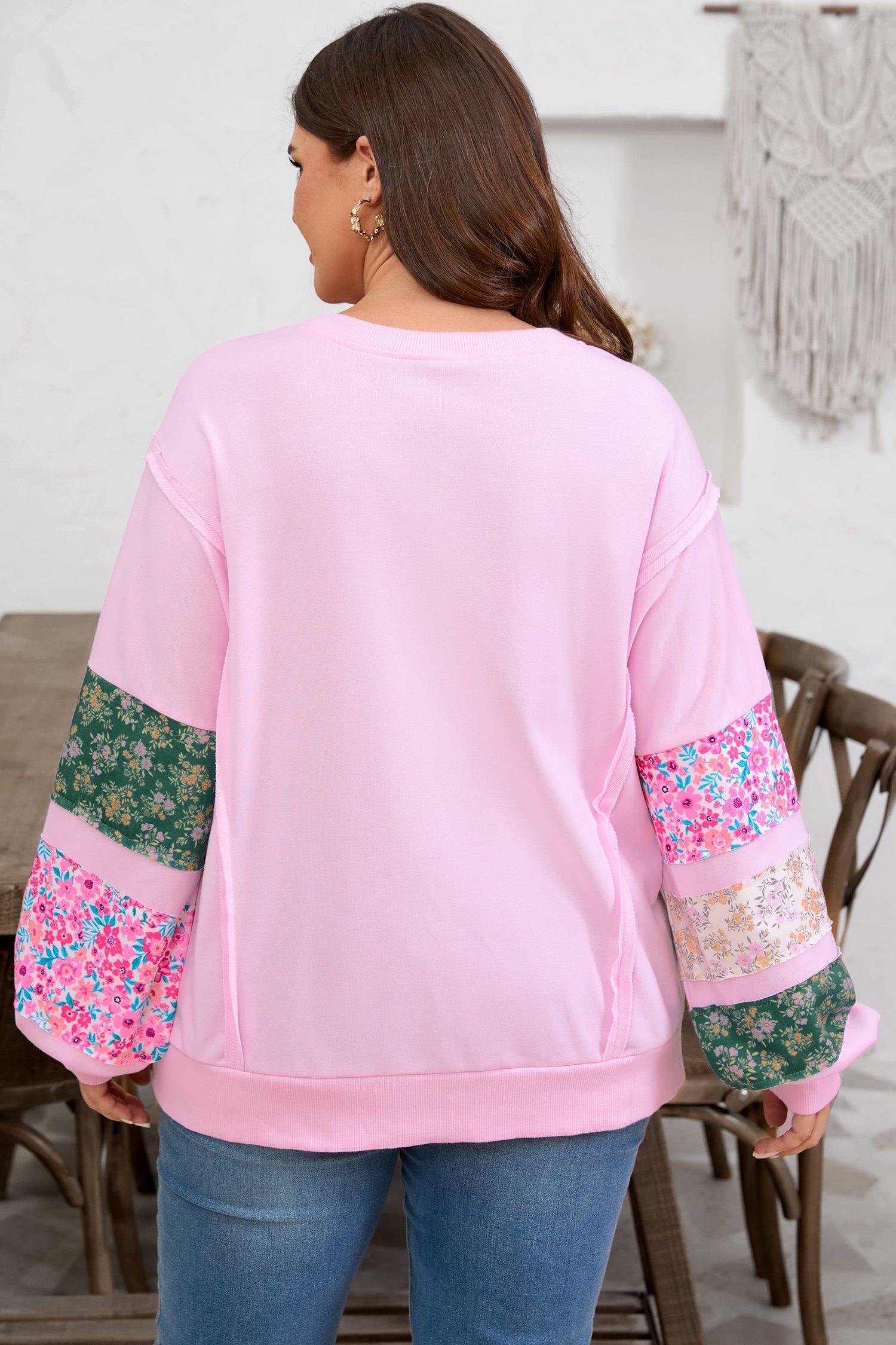Pink Plus Size Mix Floral Patched Sleeve Ribbed Trim Oversized Sweatshirt - eAura