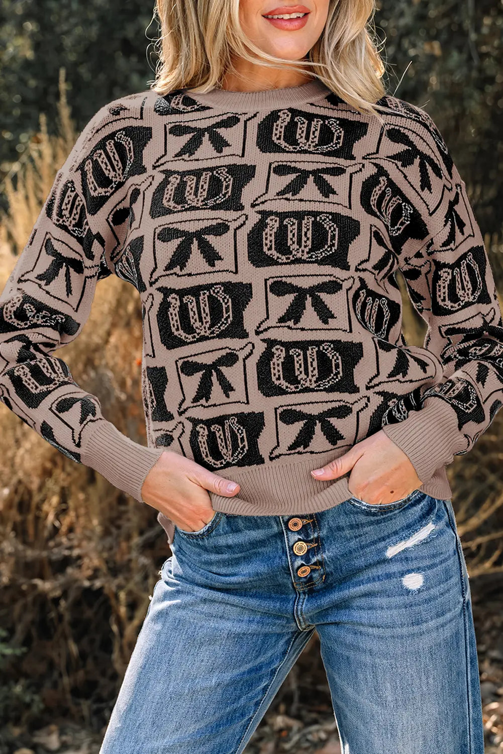 Bows & Horseshoes Pattern Western Fashion Print Sweater – Black