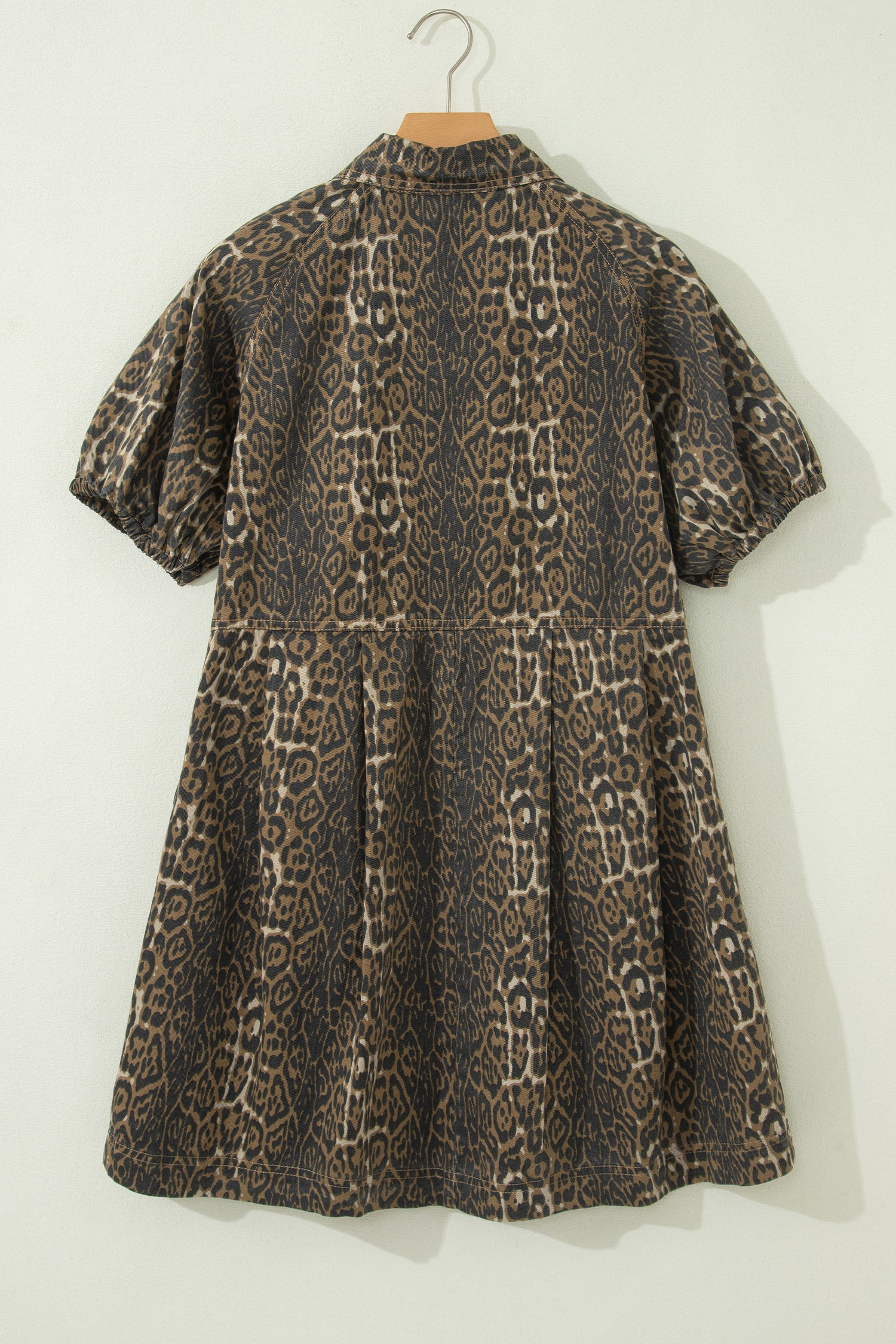 Leopard Print Puff Sleeve Pleated Denim Mini Dress