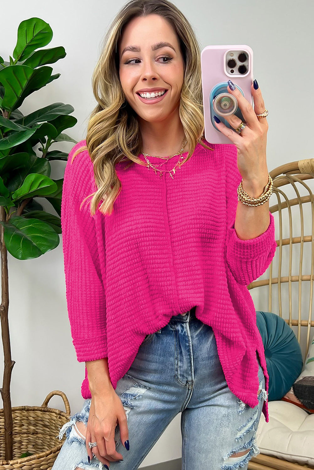 Rose Red Textured Center Seam Long Sleeve Split Top eAura