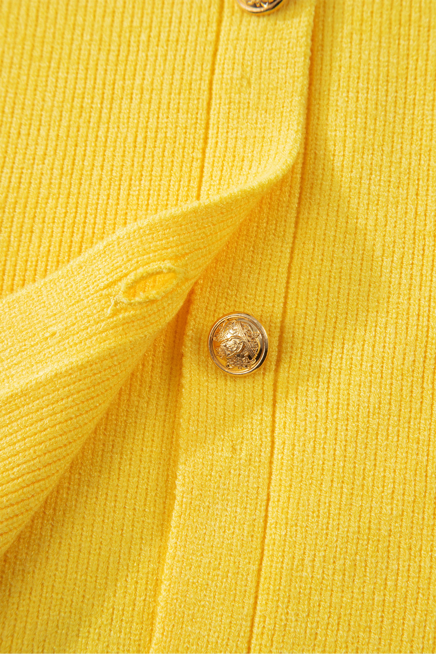 White Sleeveless Knit Button Pocketed Sweater