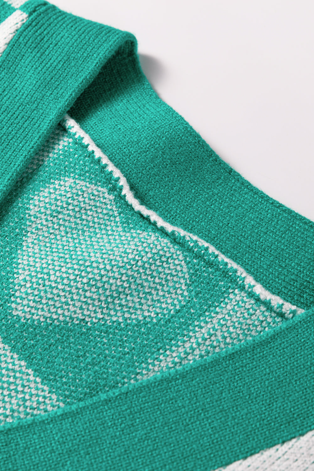 Heart Knit V-Neck Button Down Cardigan - eAura