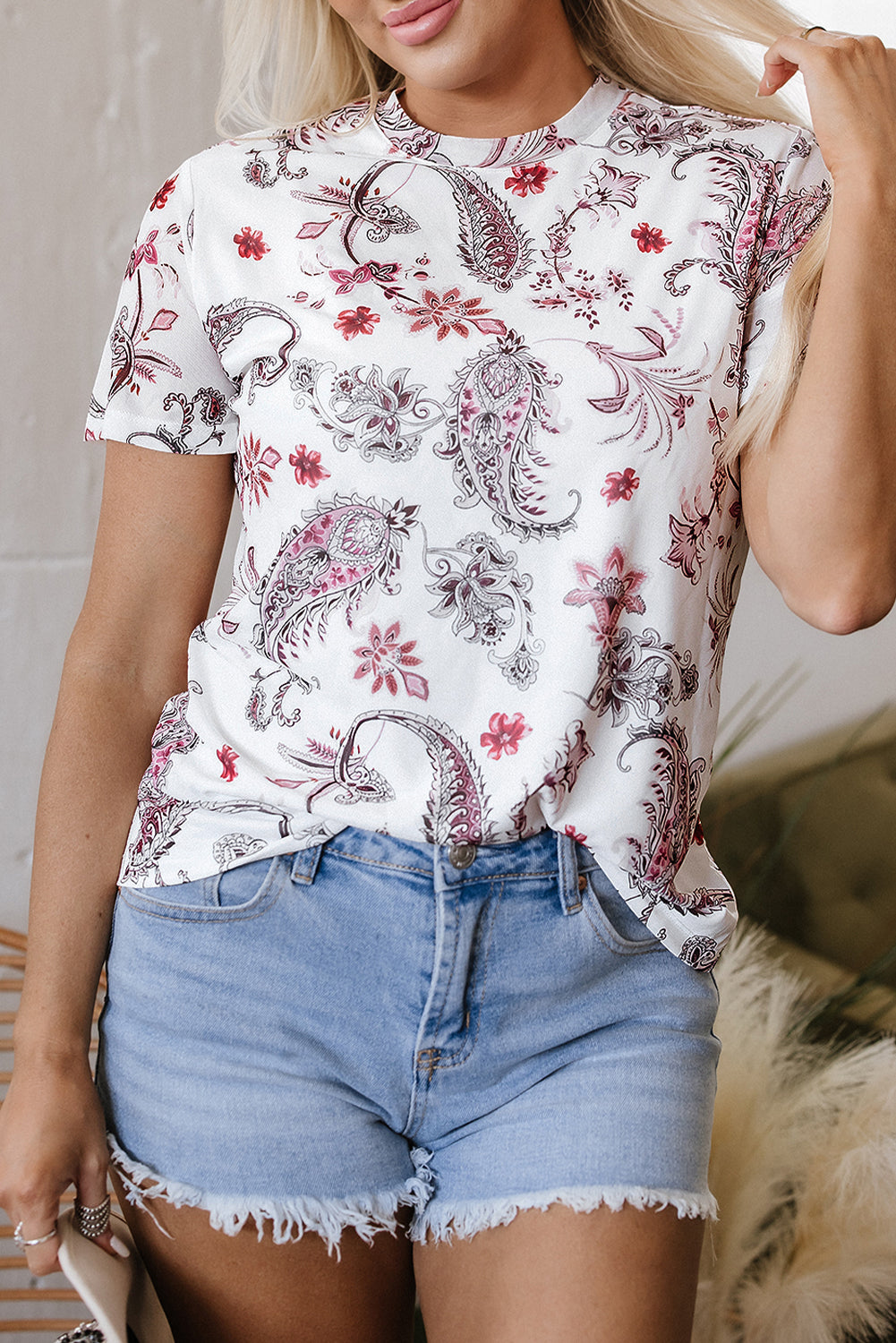 White Vintage Paisley Mock Neck T Shirt eAura