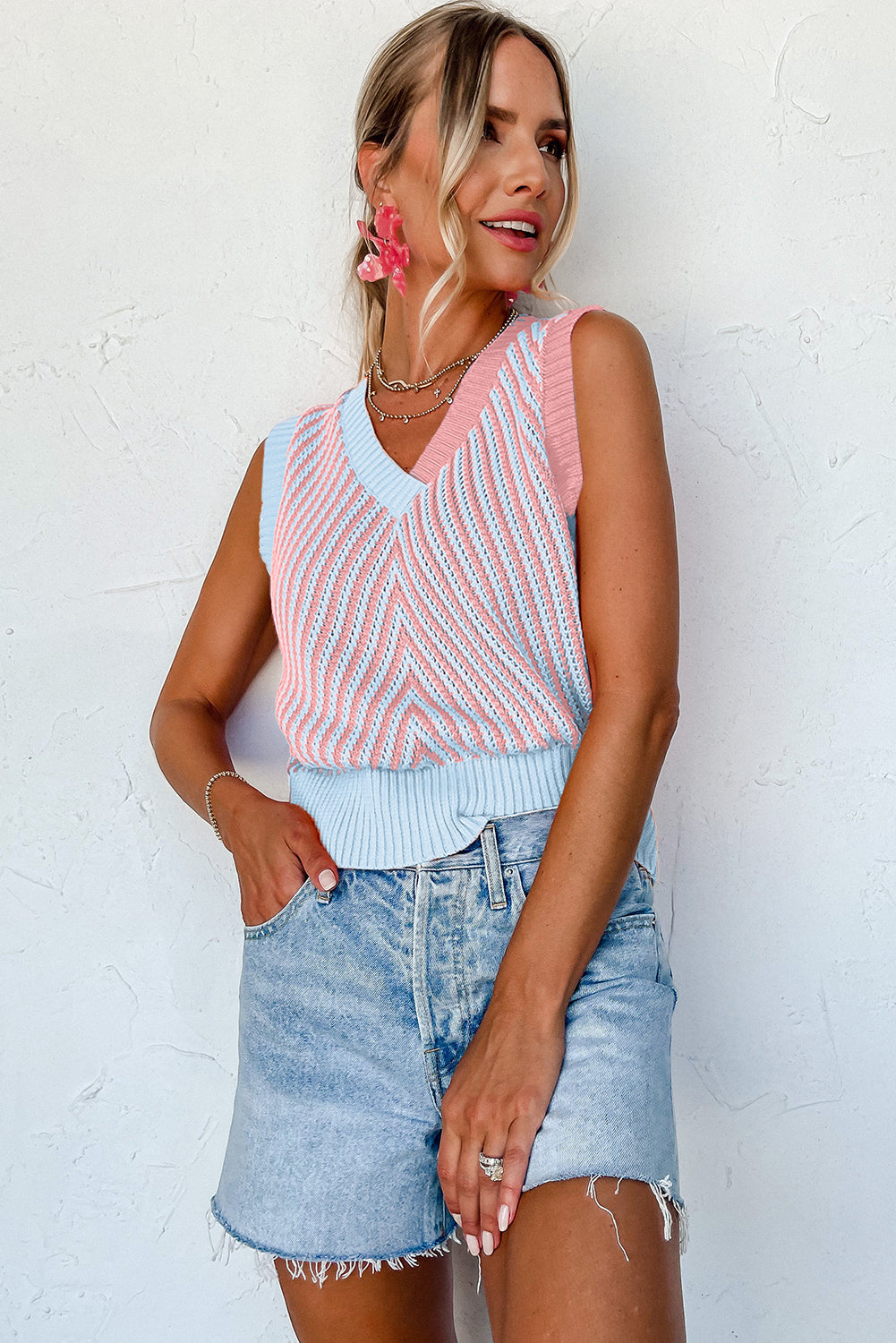 Contrast Chevron Knit V Neck Sweater Vest eAura