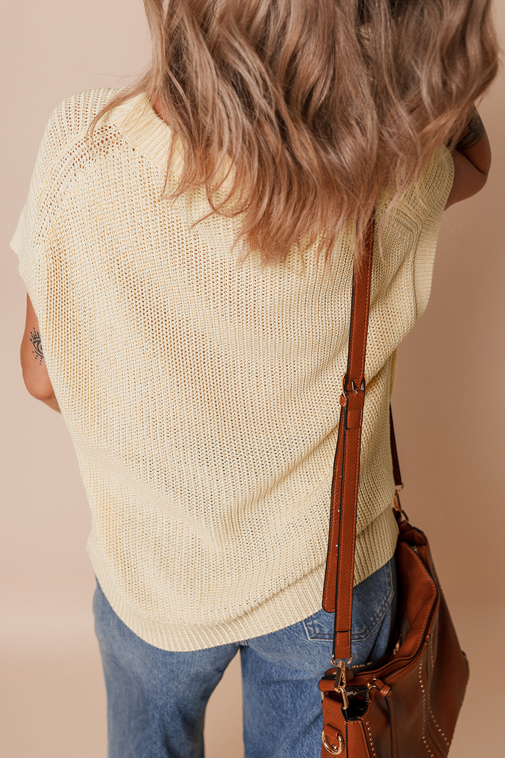 Oatmeal Solid Colour Batwing Short Sleeve Round Neck Knit T Shirt eAura