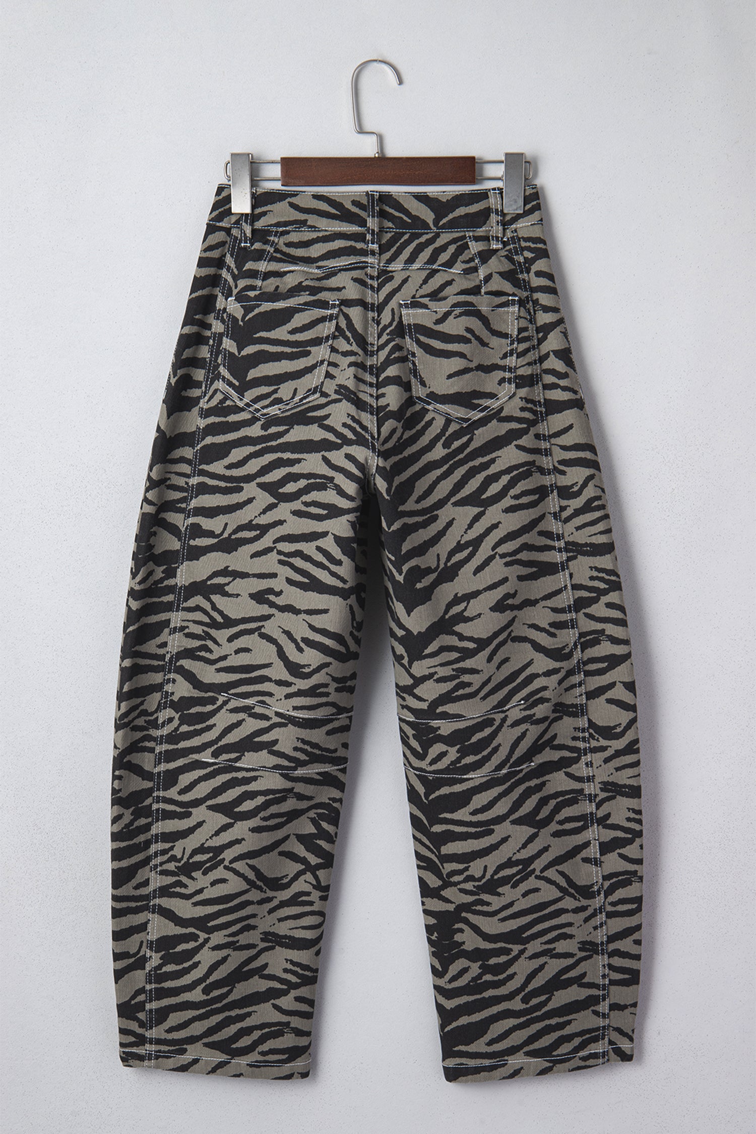 Zebra Stripe Printed Wide Leg Barrel Jeans – Gray