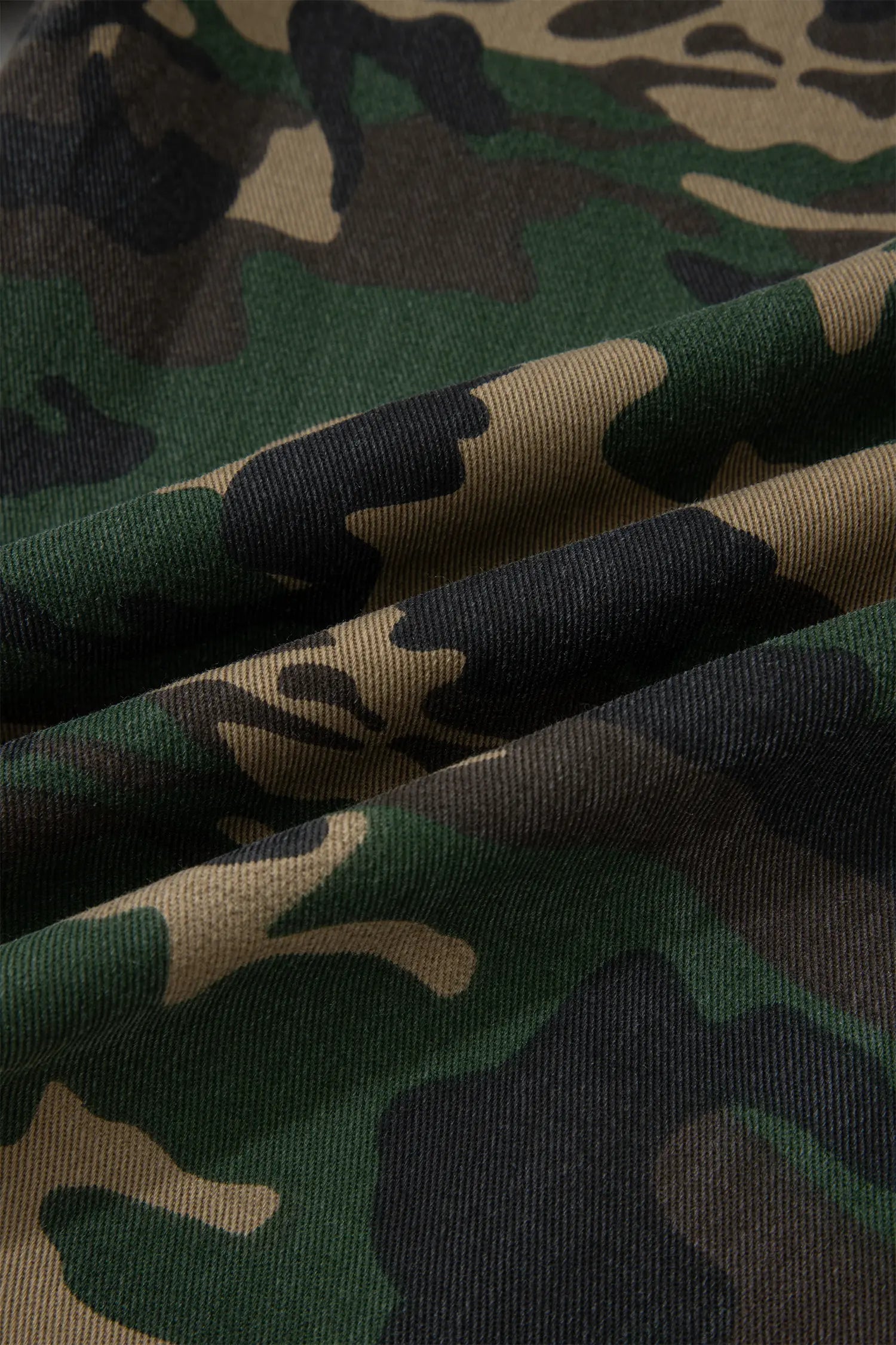 Green Camouflage Print Drawstring Patch Pocket Barrel Jeans