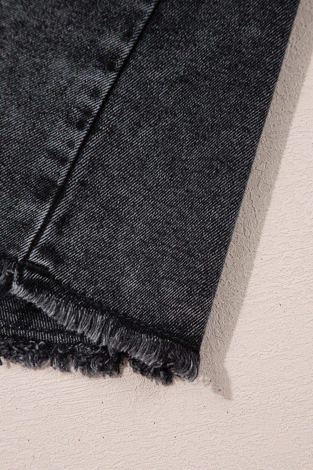 Black Short Sleeve Flap Pocket Button Up Raw Hem Denim Shirt eAura