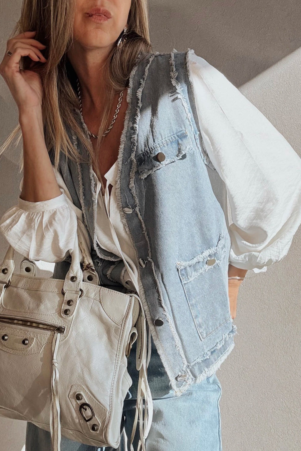 Frayed Edge Flap Pockets Denim Vest Jacket - eAura