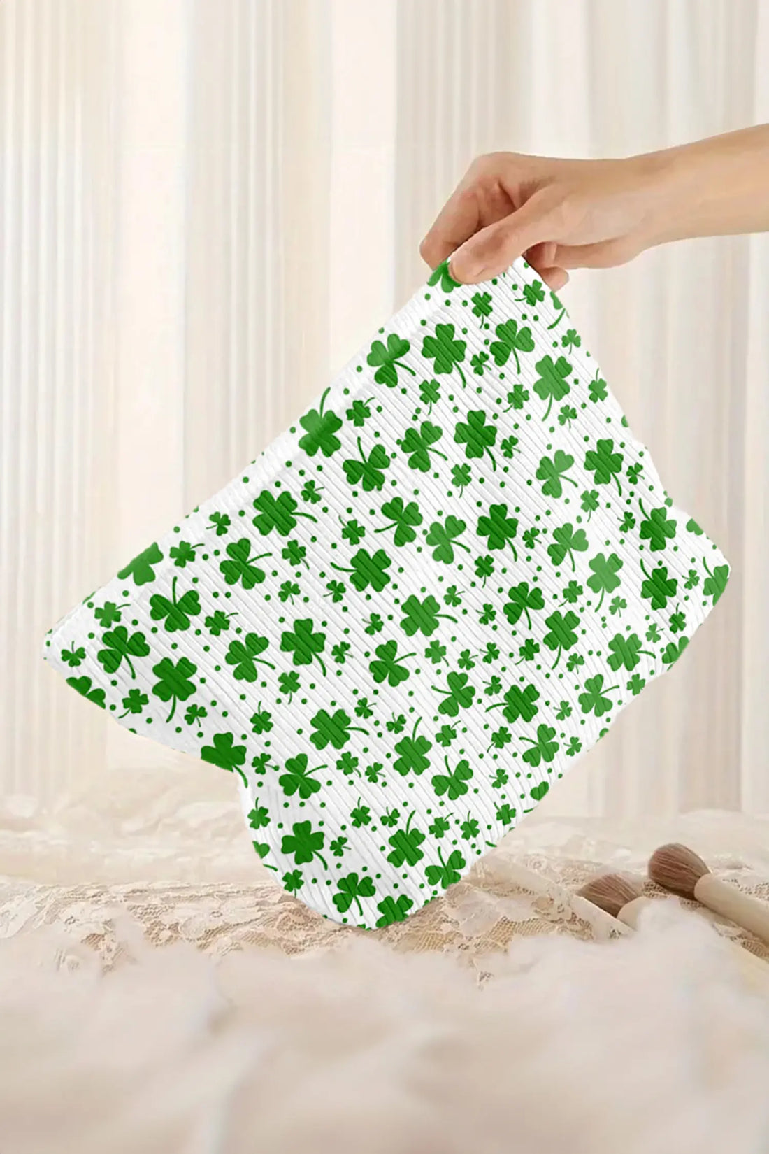 Lucky Clover Print Ribbed Makeup Bag