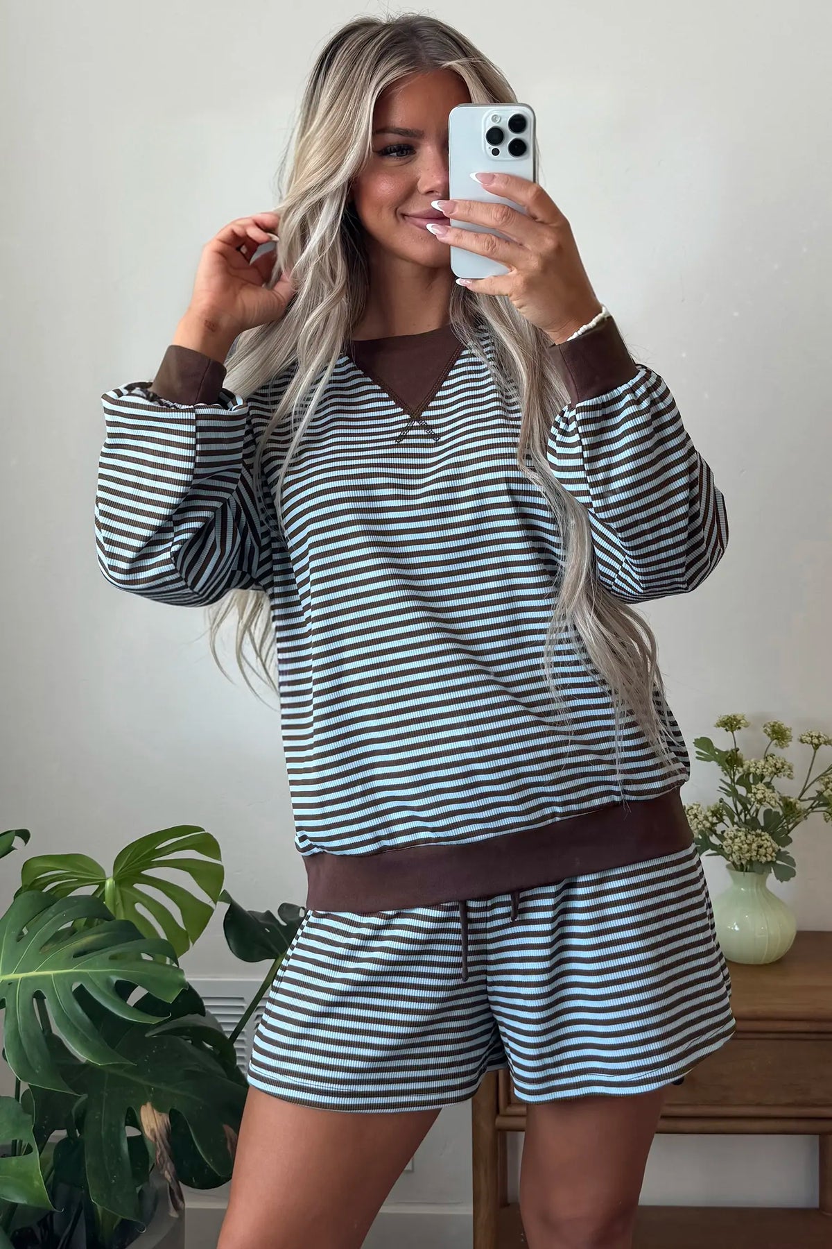 Oversized Long Sleeve Top Drawstring Loose Shorts 2pcs Set – Brown Stripe