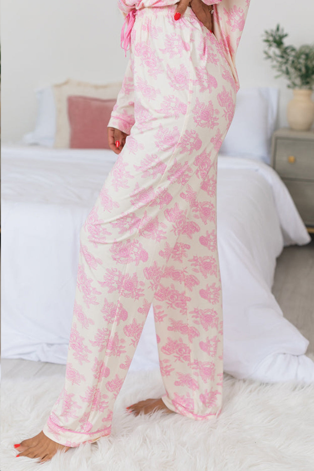 Pink Floral Long Sleeve and Pants Pyjamas Set Beagle Boutique Fashion Outlet