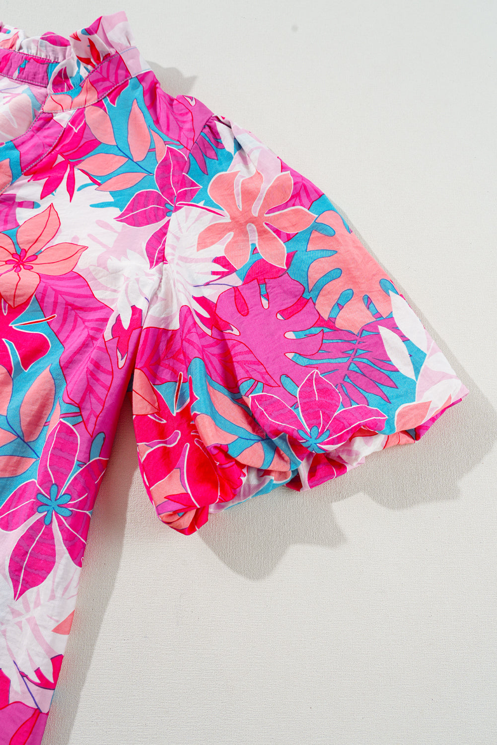 Rose Tropical Plant Printed V Neck Puff Sleeve Blouse eAura
