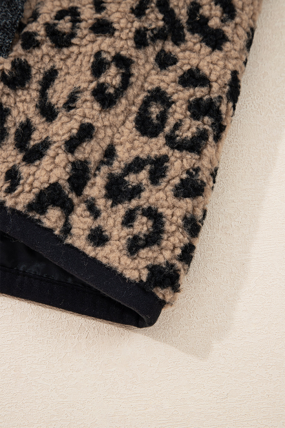 Leopard Print Zip-up Stand Neck Side Pocket Jacket eAura
