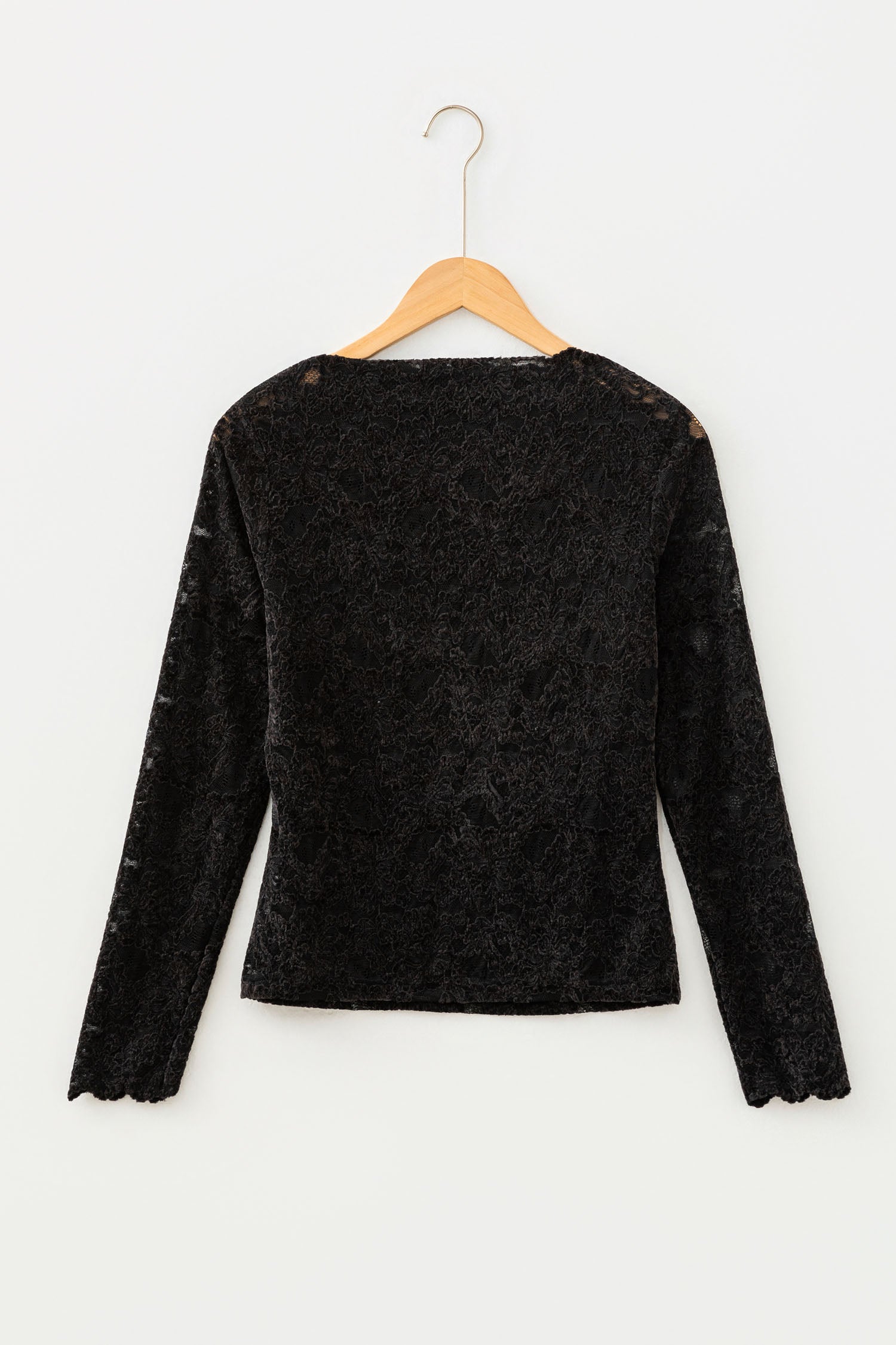 Elegant Stand Neck Lace Long Sleeve Top – Black