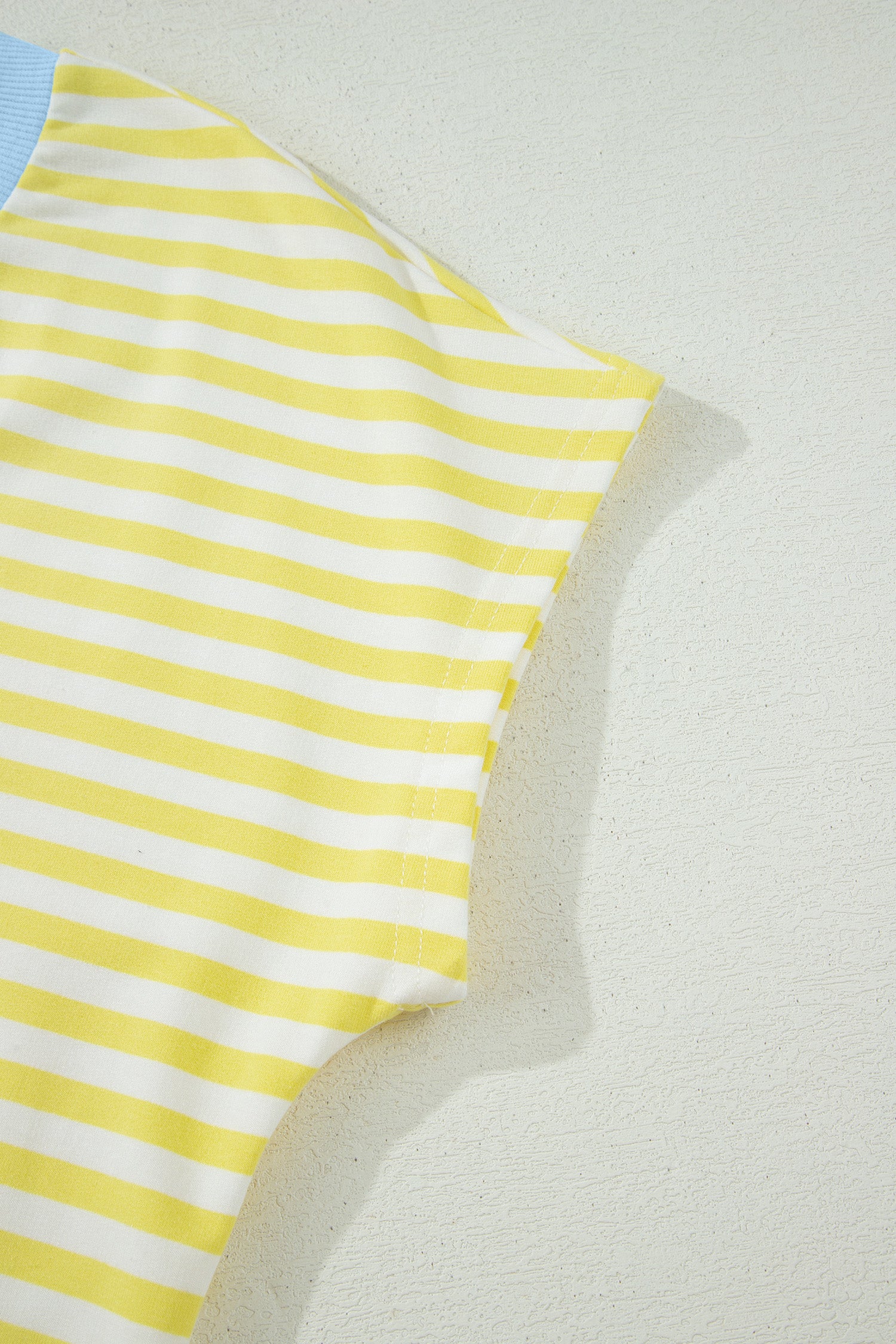 Colorblock Trim V Neck Tee Drawstring Elastic Waist Short Set – Yellow Stripe