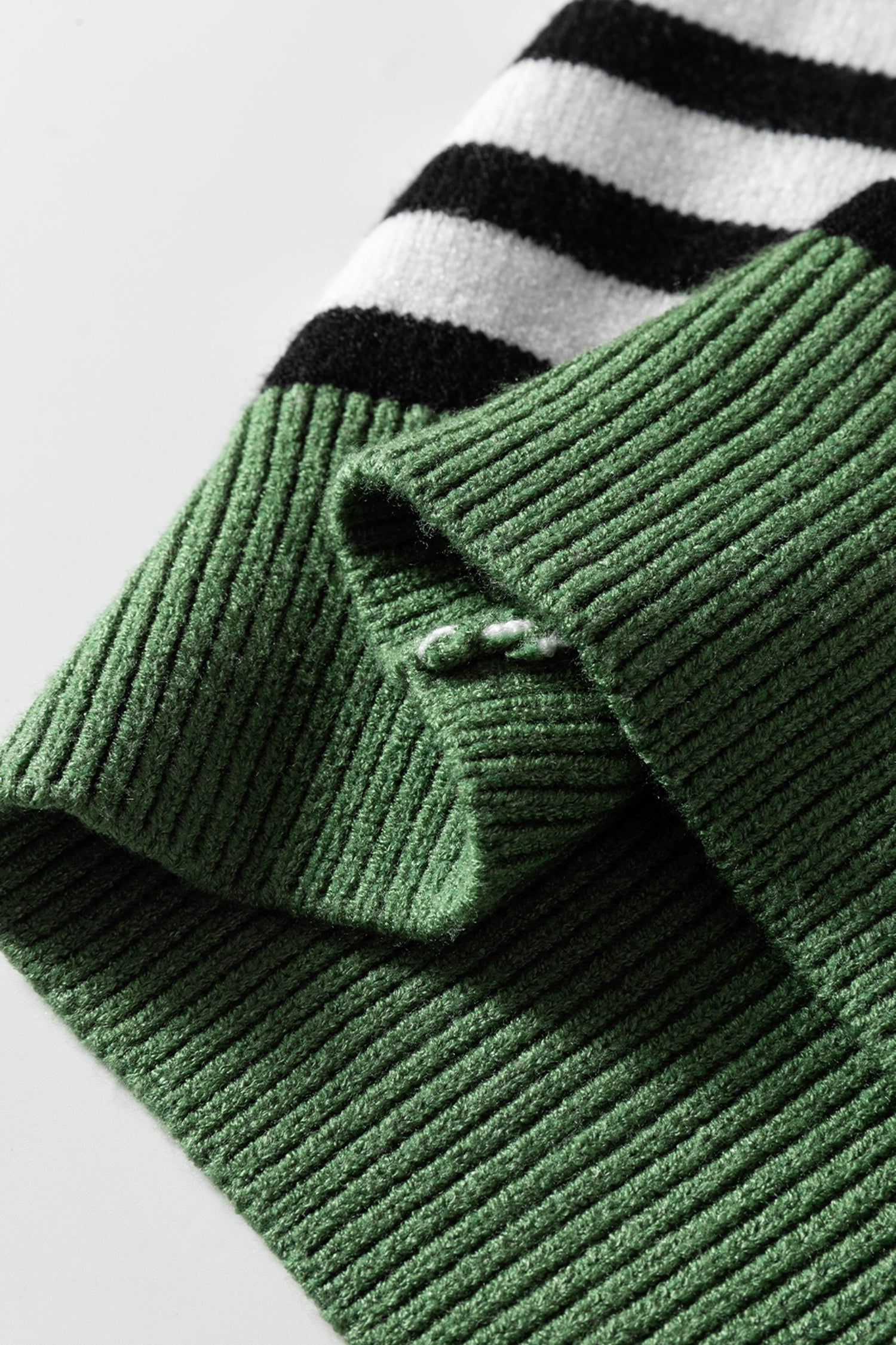 Striped Panels Colourblock Sleeve Sweater