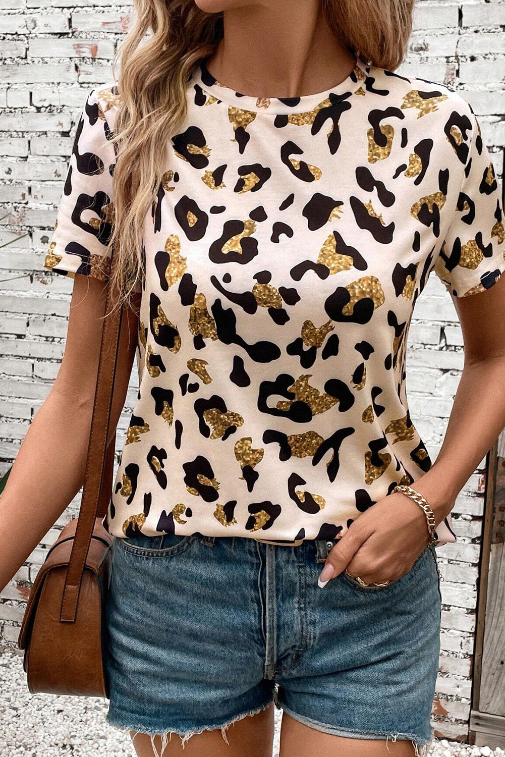 Apricot Leopard Print Round Neck Casual T Shirt eAura