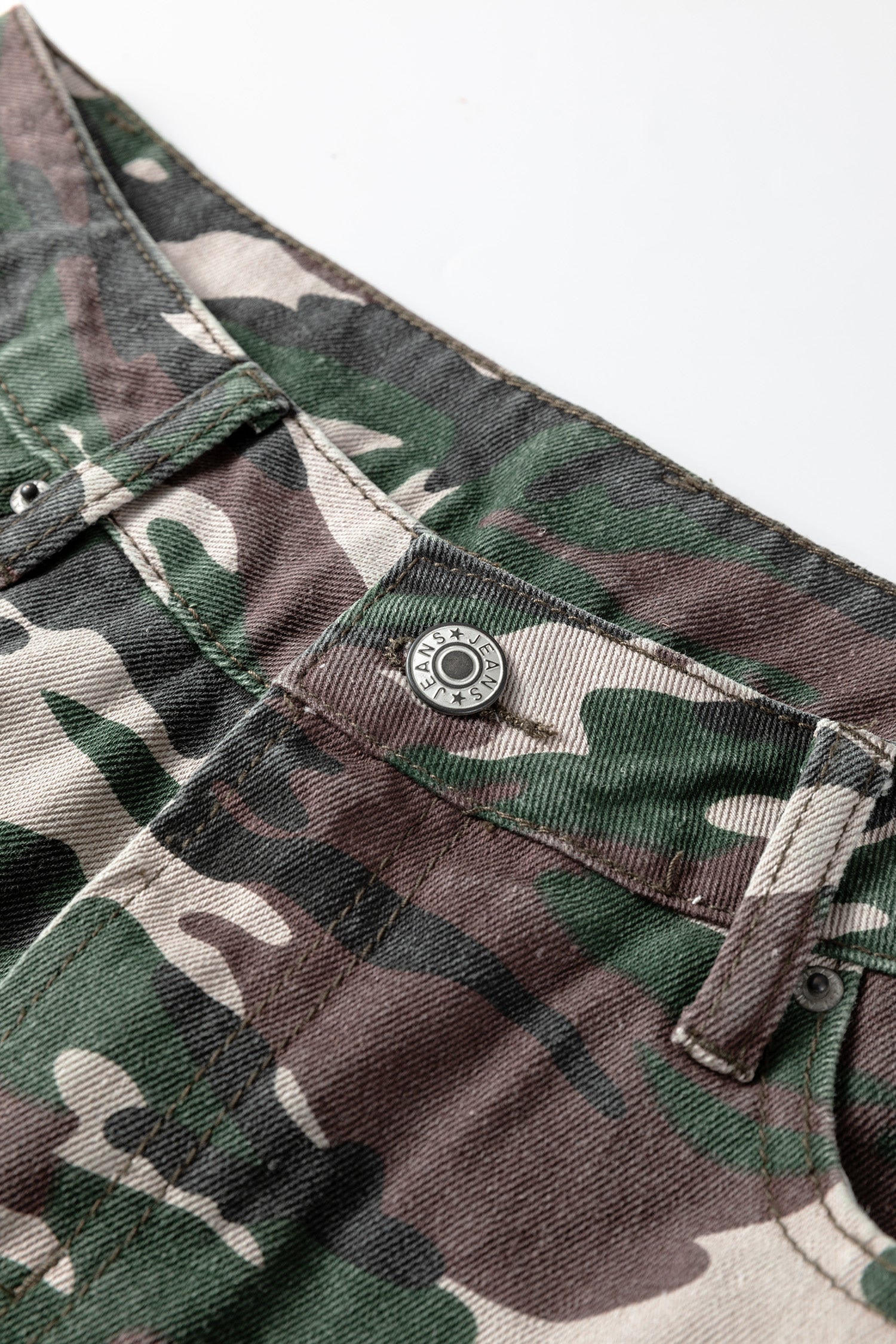 Camo Cargo Wide Leg Jeans - Bottoms/Jeans/WideLeg