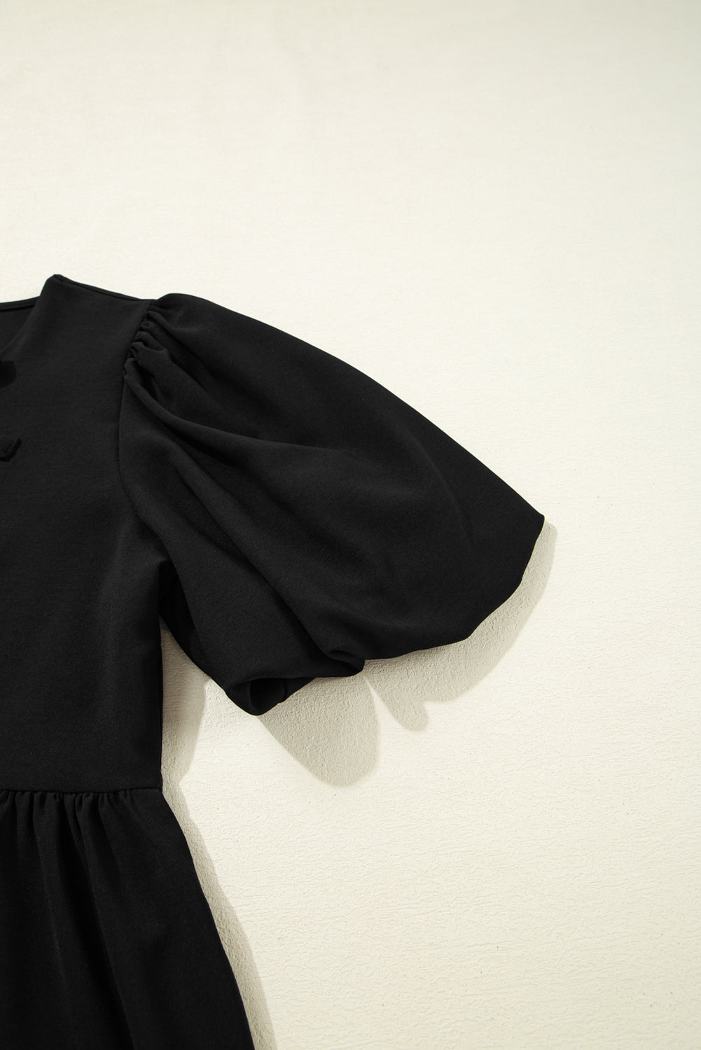 Black Puff Sleeve Bowknot Front Peplum Blouse eAura