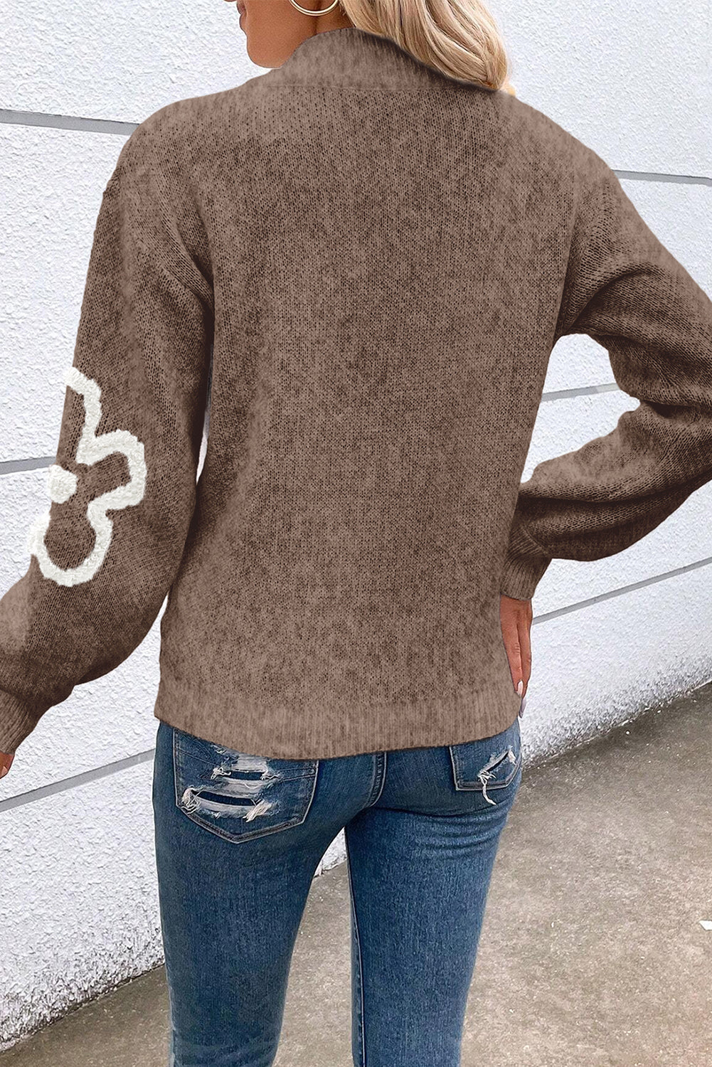 Parchment Contrast Flower Half Zipper Stand Neck Sweater eAura
