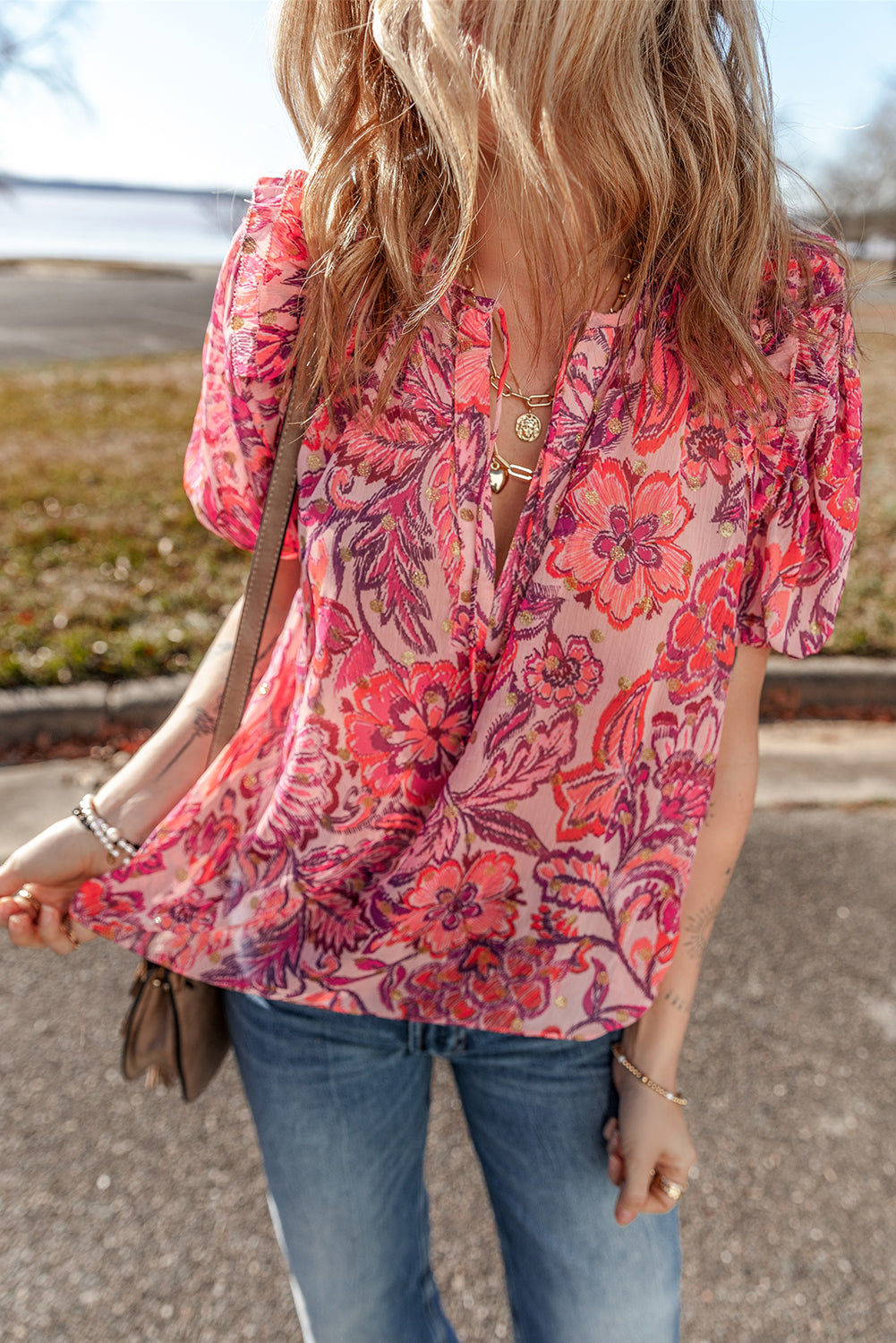 Red Floral Print Ruffled Puff Short Sleeve Blouse eAura