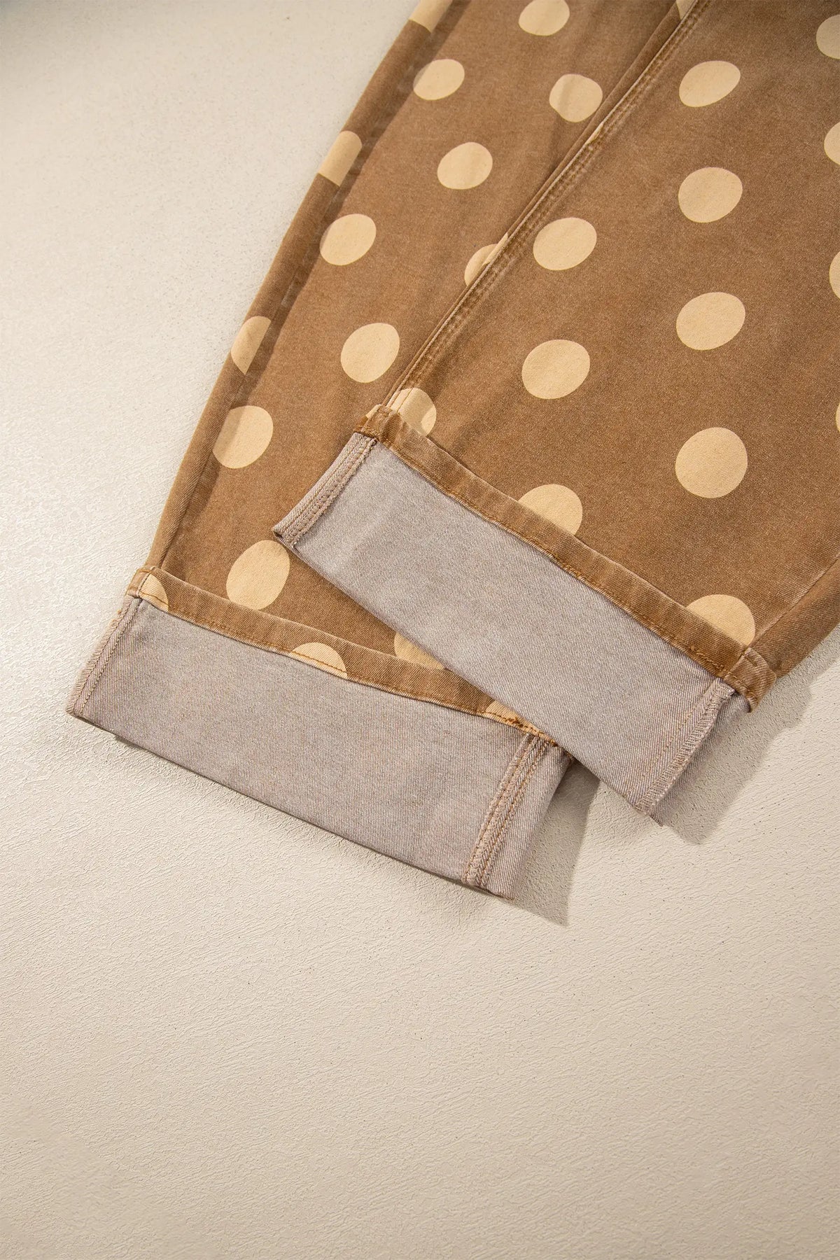 Polka Dot Ankle-Length Metal Button Casual Jeans – Brown
