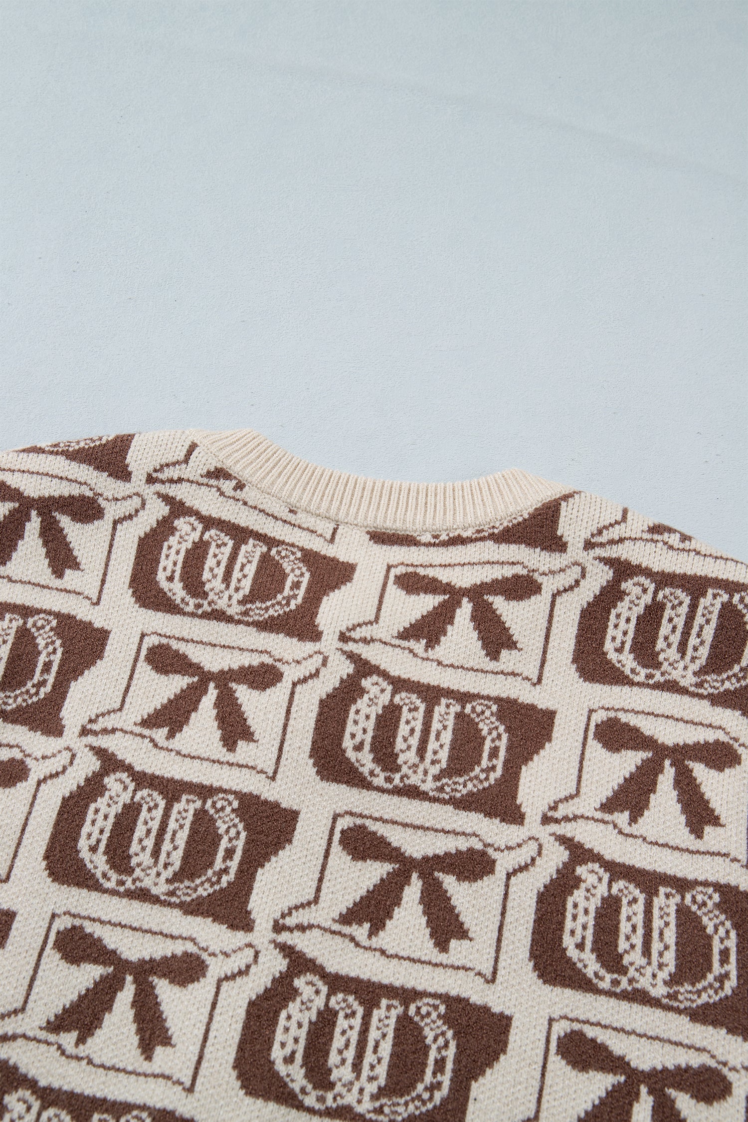 Western Horseshoe Bow Pattern Button Front Sleeveless Knit Sweater – Brown