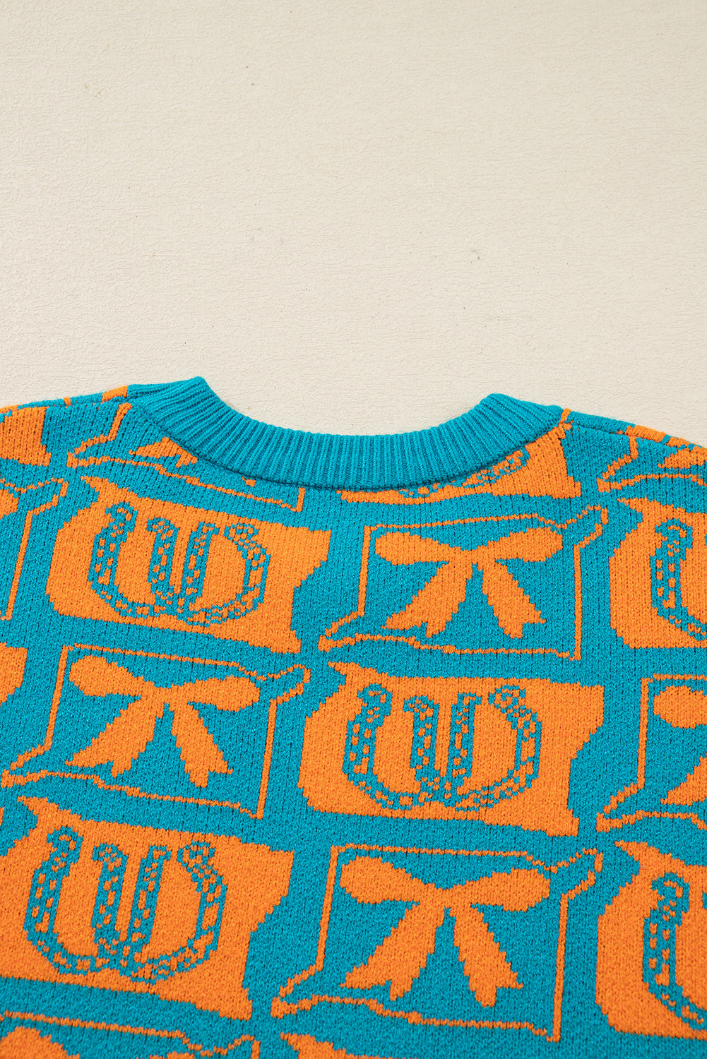 Bows & Horseshoes Pattern Western Fashion Print Sweater eAura