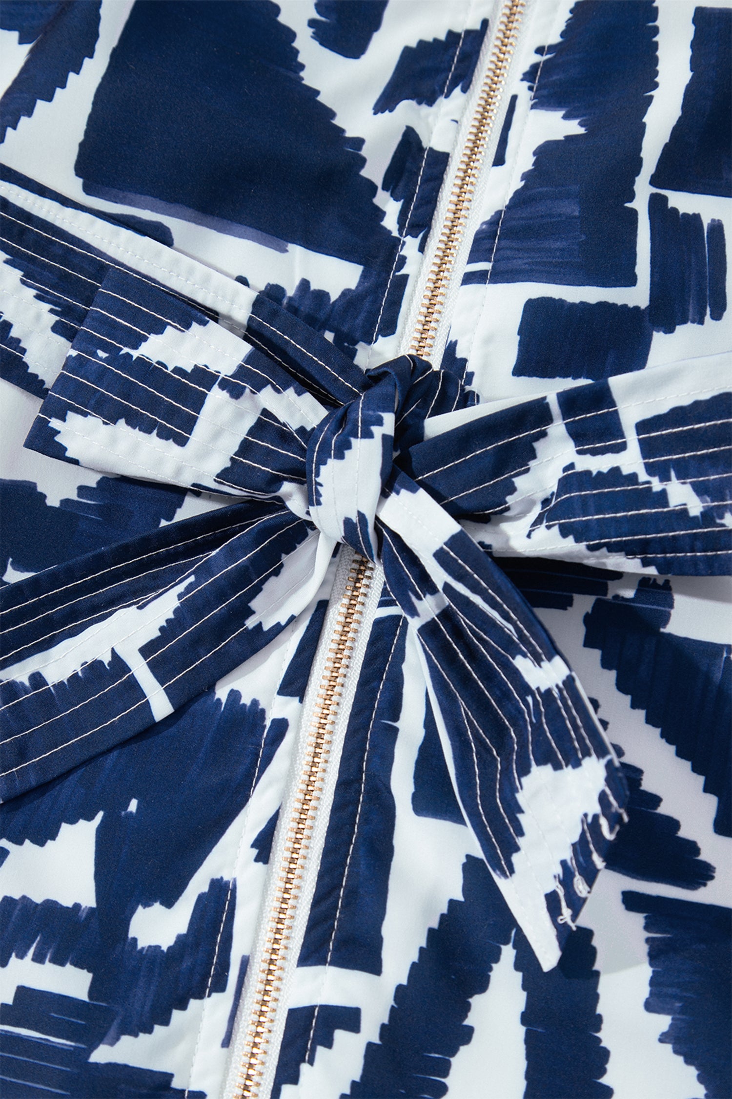 Abstract Geometric Print Zip Front Tie Waist Shift Dress – Blue