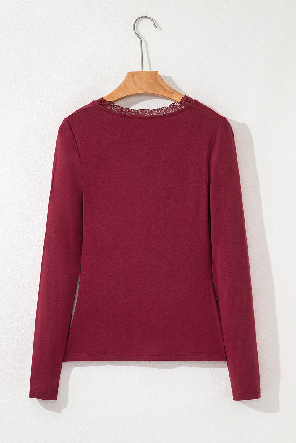 Lace-trimmed Sweetheart Neckline Ruched Detail Long Sleeve T-shirt eAura