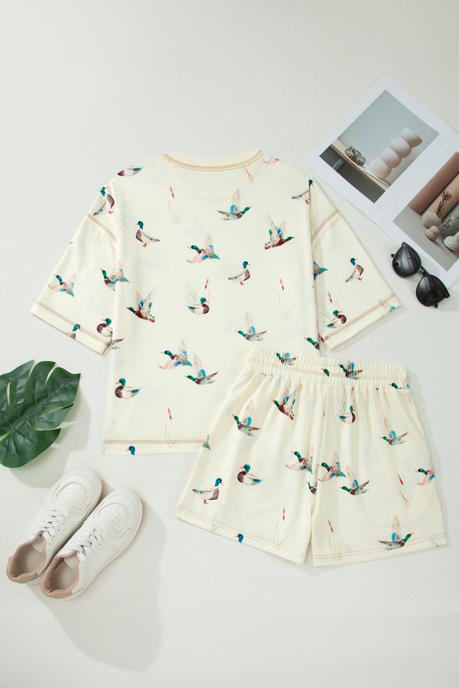 Mallard Duck Print Oversized Tee Drawstring Short Set – Beige