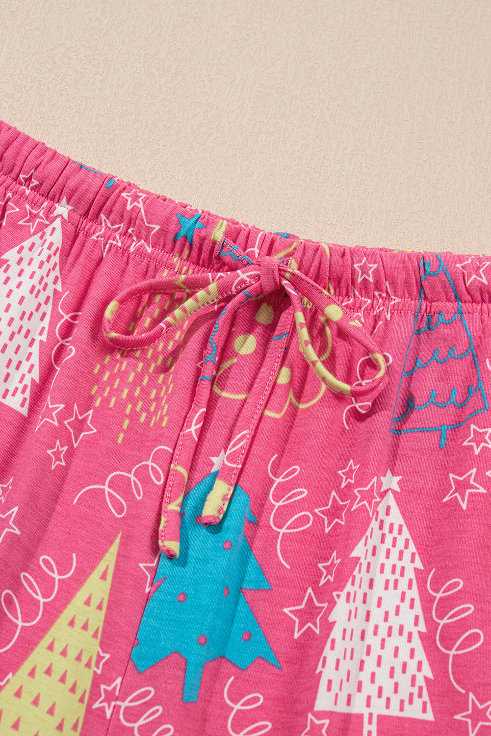 Christmas Tree Print Tee and Pants Pyjama Set - eAura