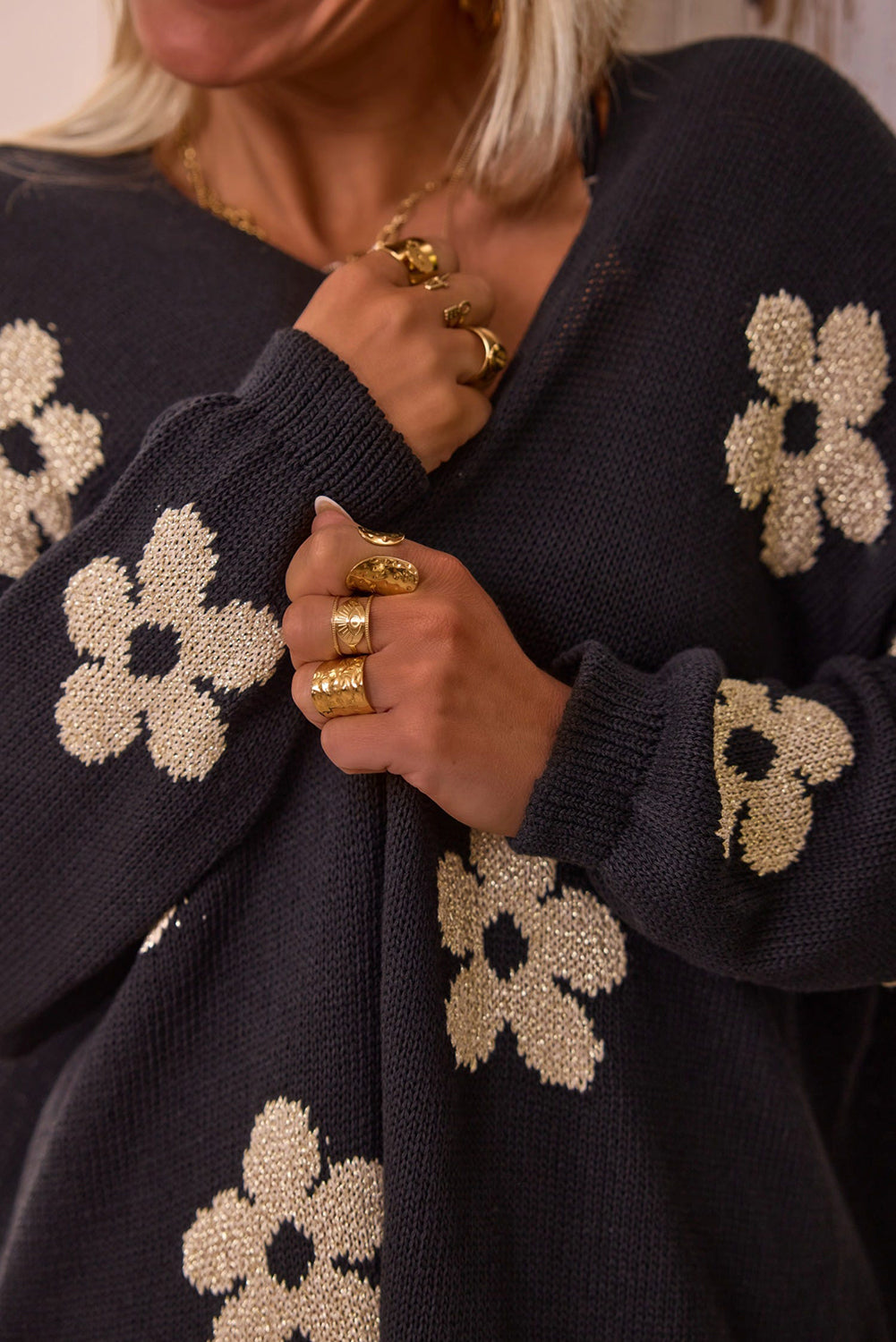 Black Floral Print Knitted Open Front Loose Cardigan eAura