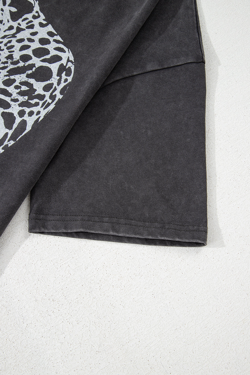 Medium Grey Vintage Cheetah Printed Mineral Wash Graphic Tee eAura