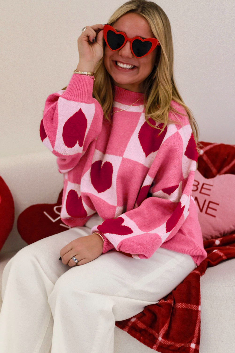 Pink Love Heart Checkered Valentine Crew Neck Sweater eAura