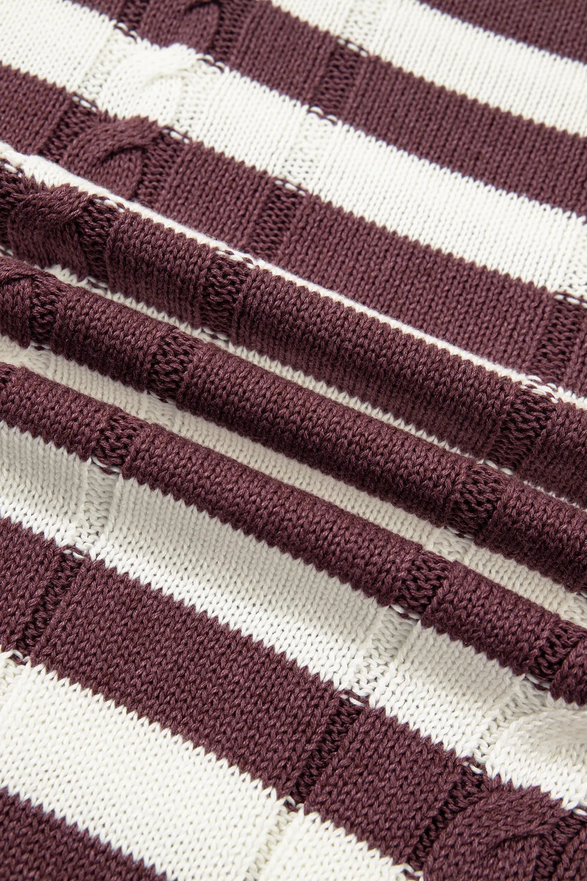 Ribbed Knit Cable Detail Short Sleeve Sweater – Brown Stripe