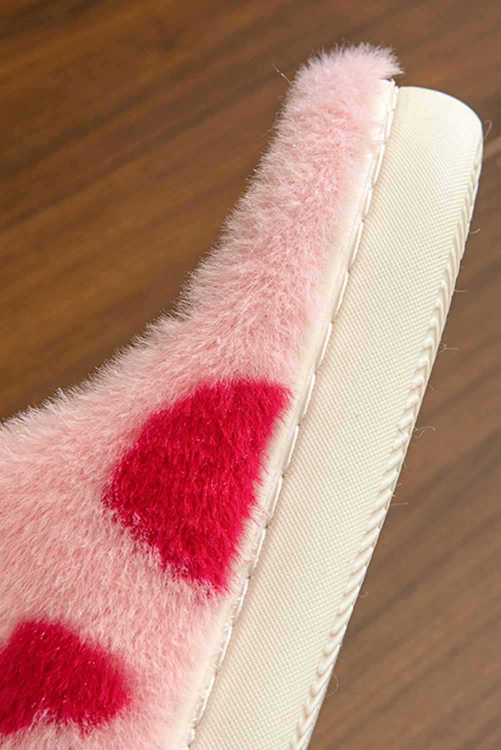 Red Heart Shape Slippers - eAura