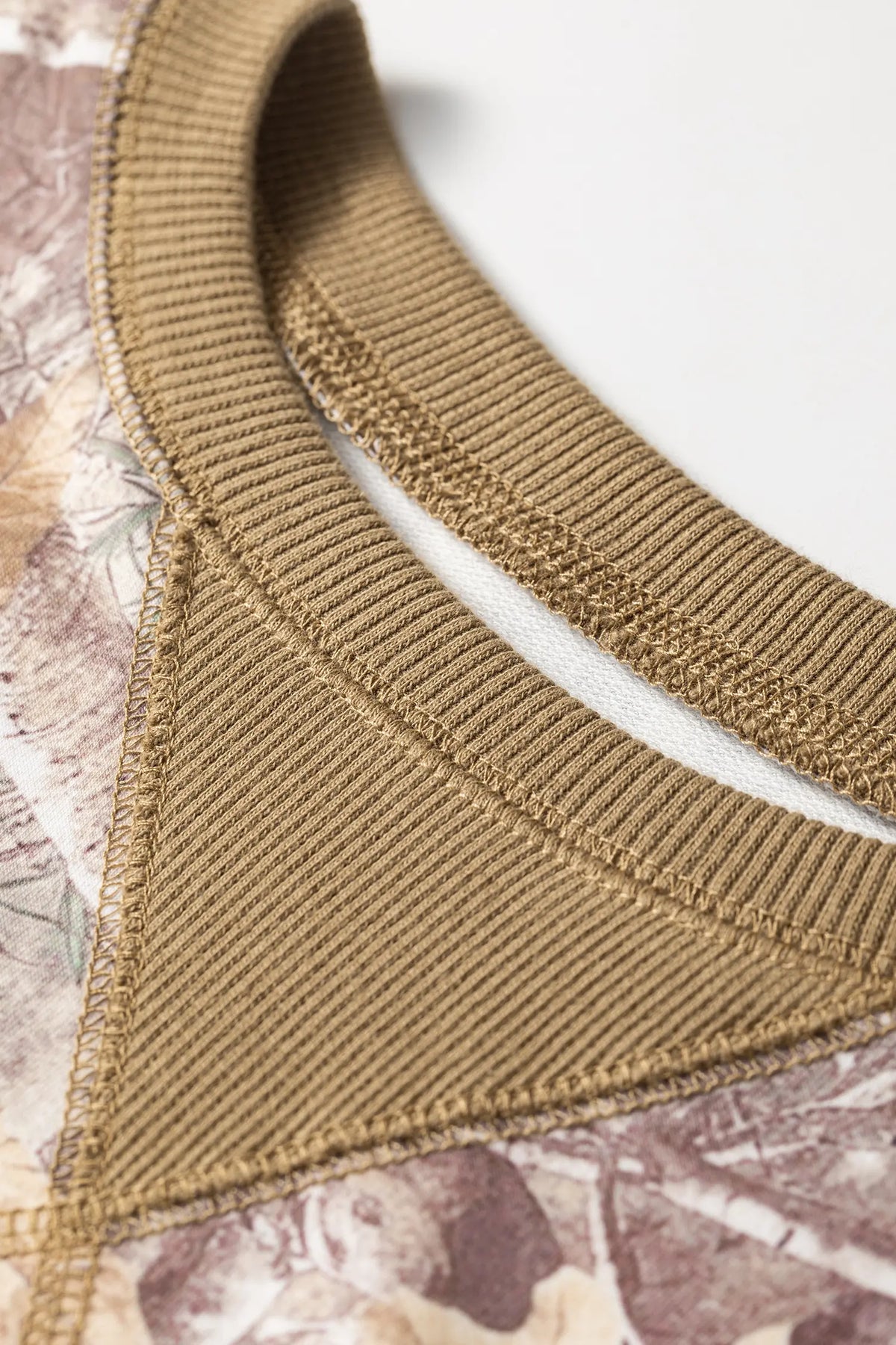 Abstract Camo Print Colour Block Detail Baggy Pullover Sweatshirt – Brown