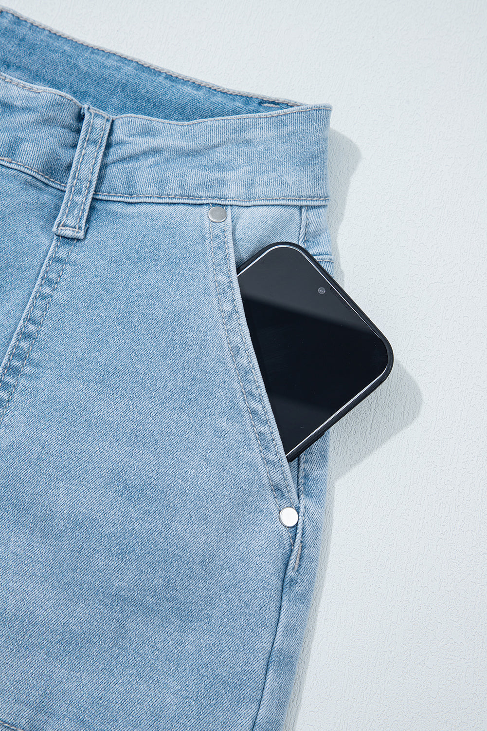 High Rise Barrel Relaxed Patch Pocket Jeans - eAura